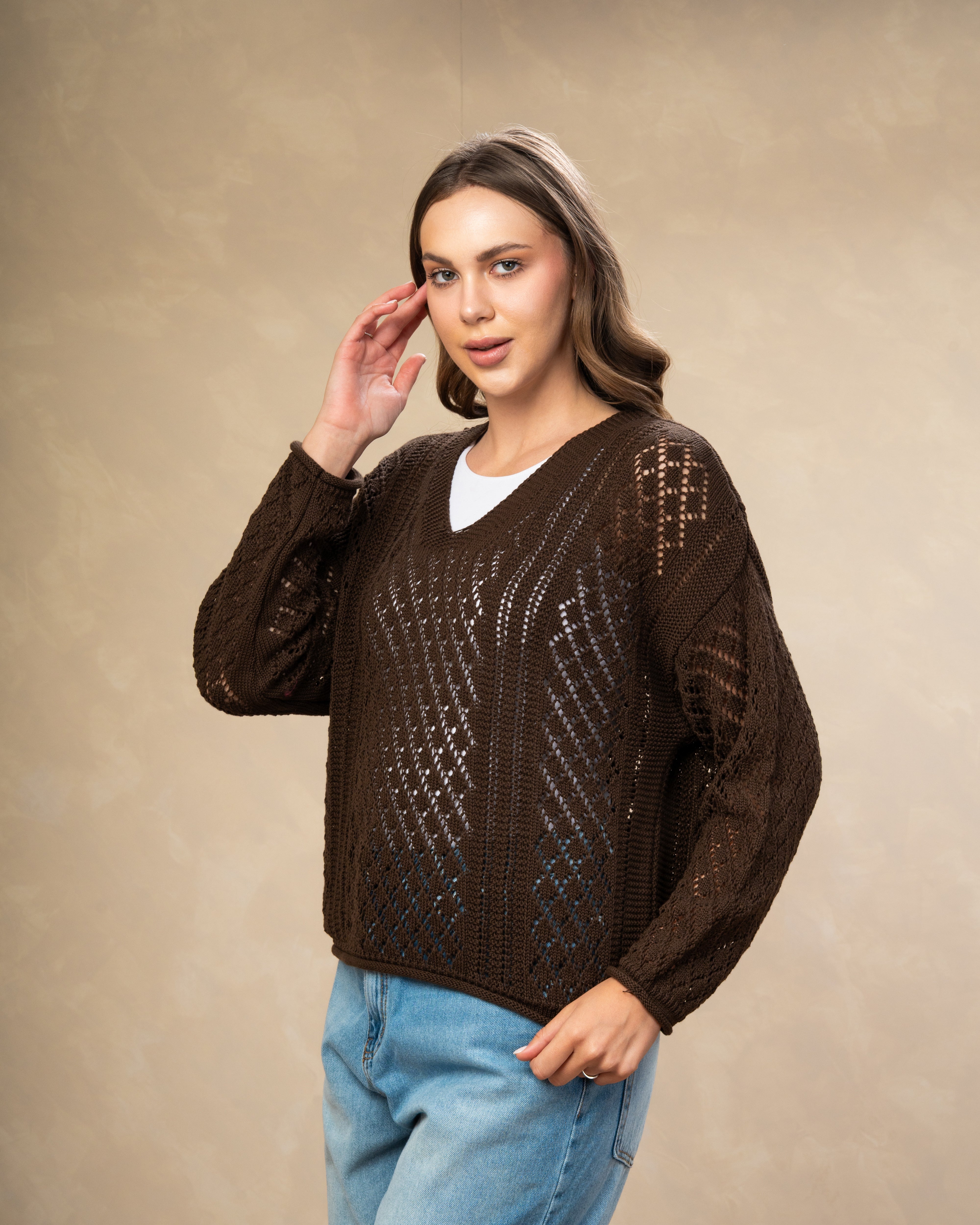 Knitwear Body With Cutout Triangles