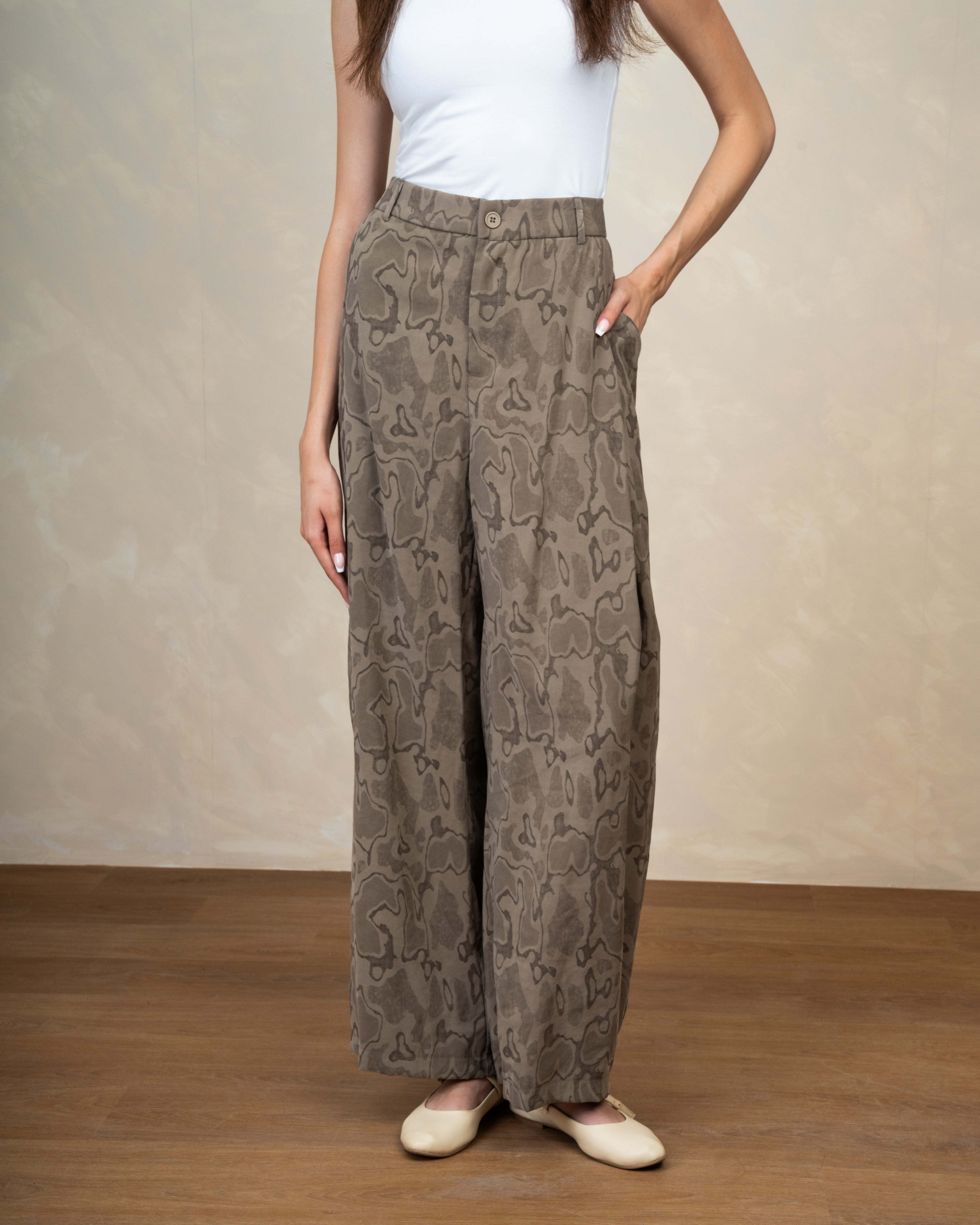 Wave Print Trouser
