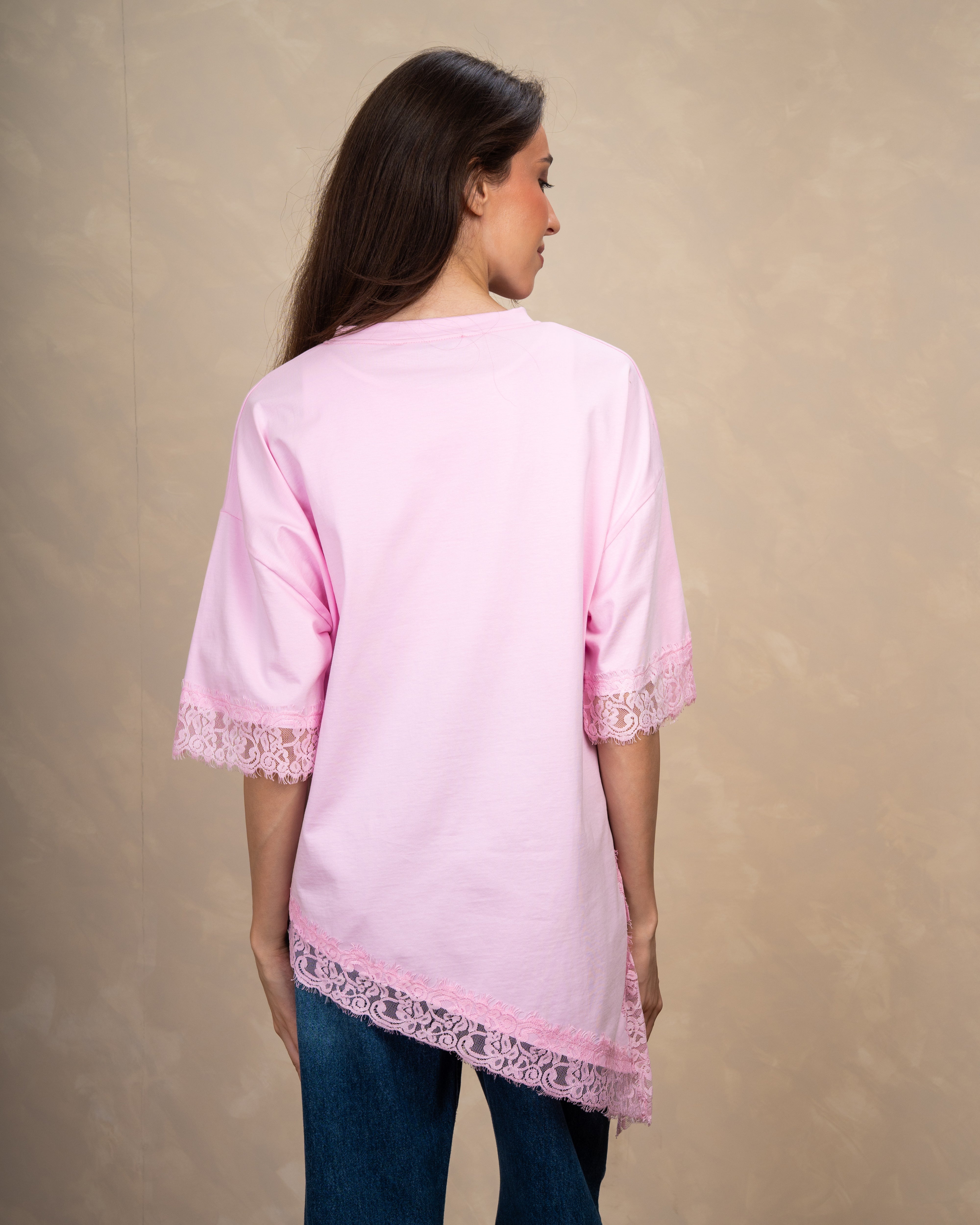 T-Shirt With Lace Waist And Cuffs