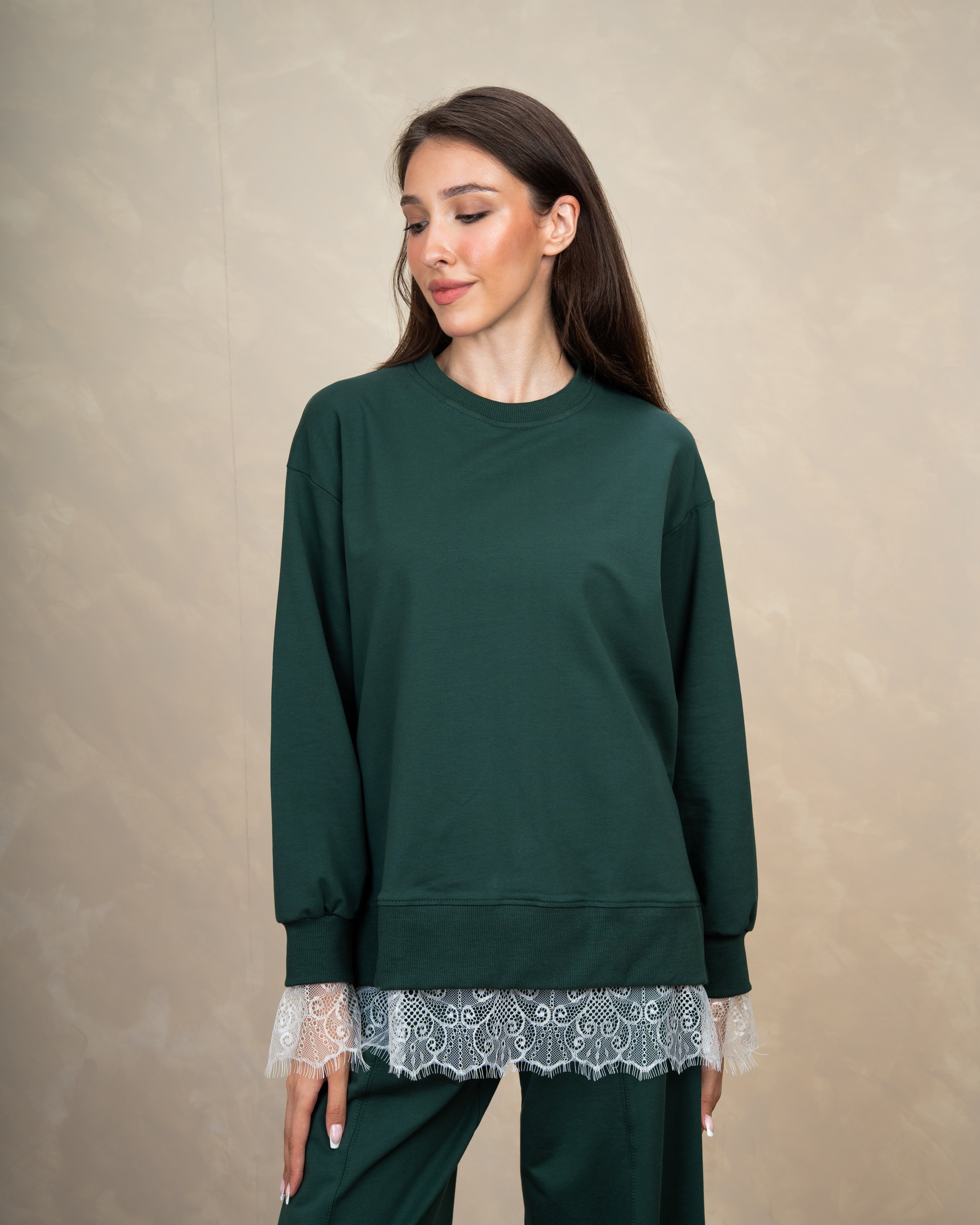 Sweatshirt With Lace Sleeves And Lace Waist