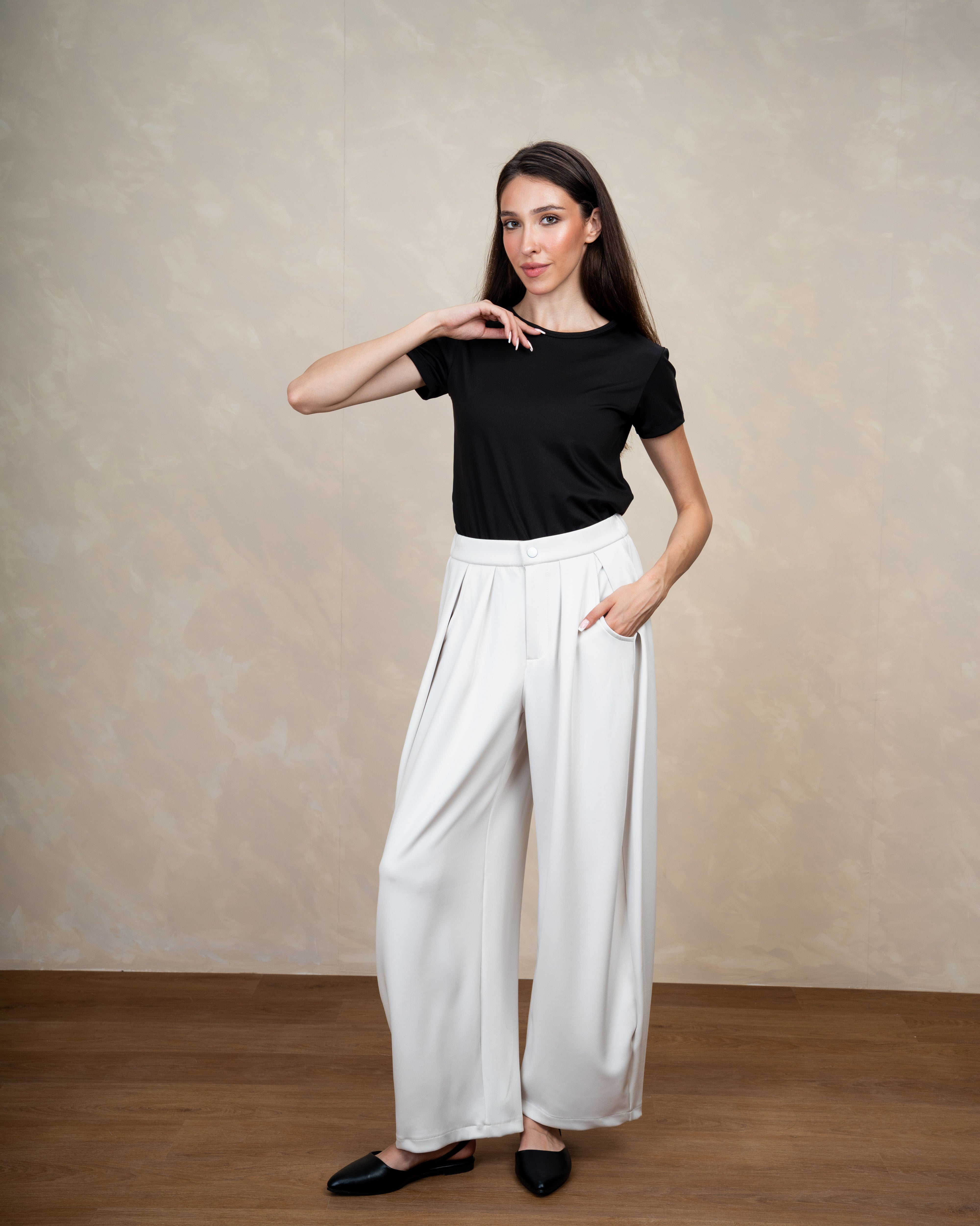 Minimal Formal Trouser With Single Button