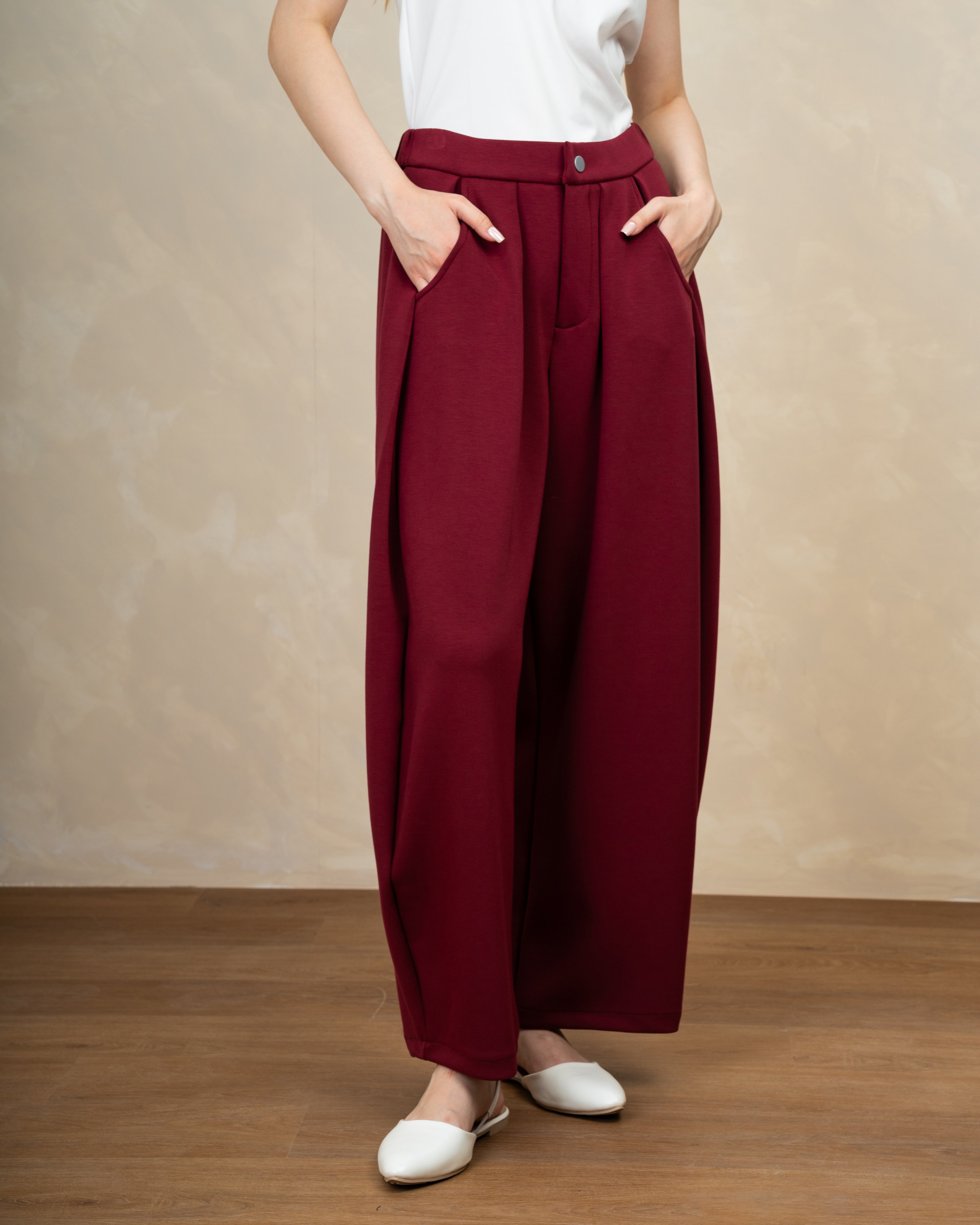 Minimal Formal Trouser With Single Button