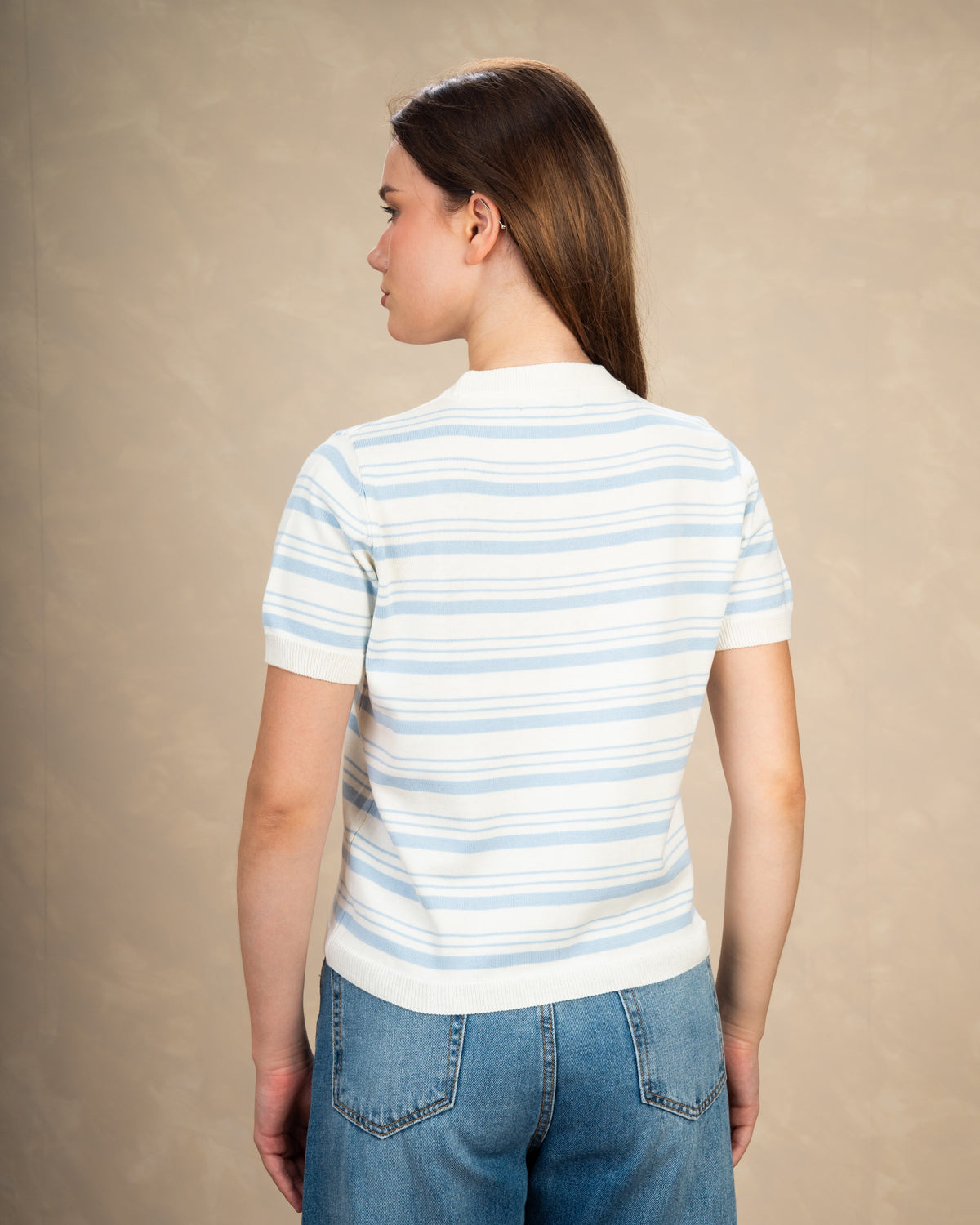Basic Round Neck Top With Patterned Stripes