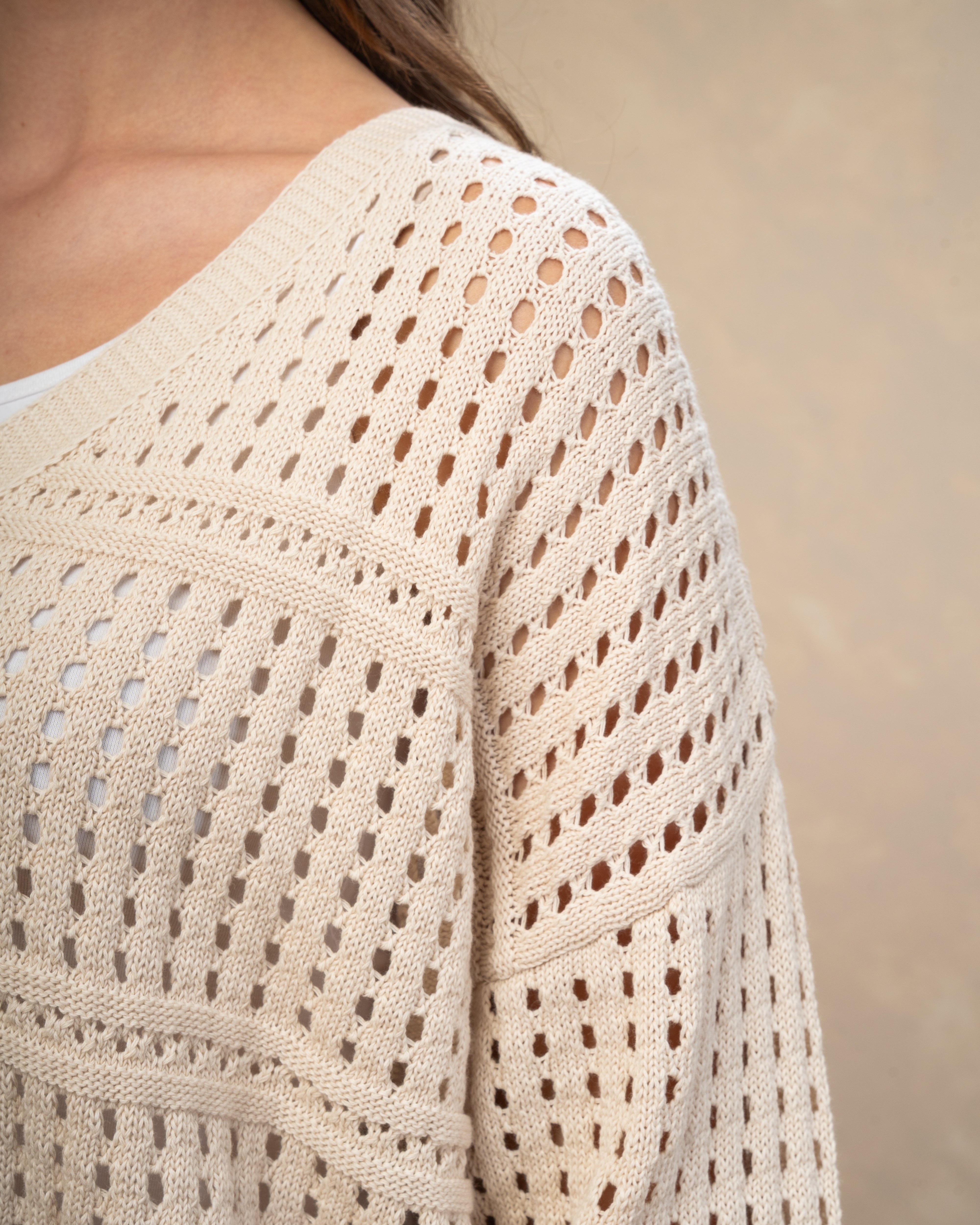 Open Knitwear Cardigan - With Square Pattern And Tie