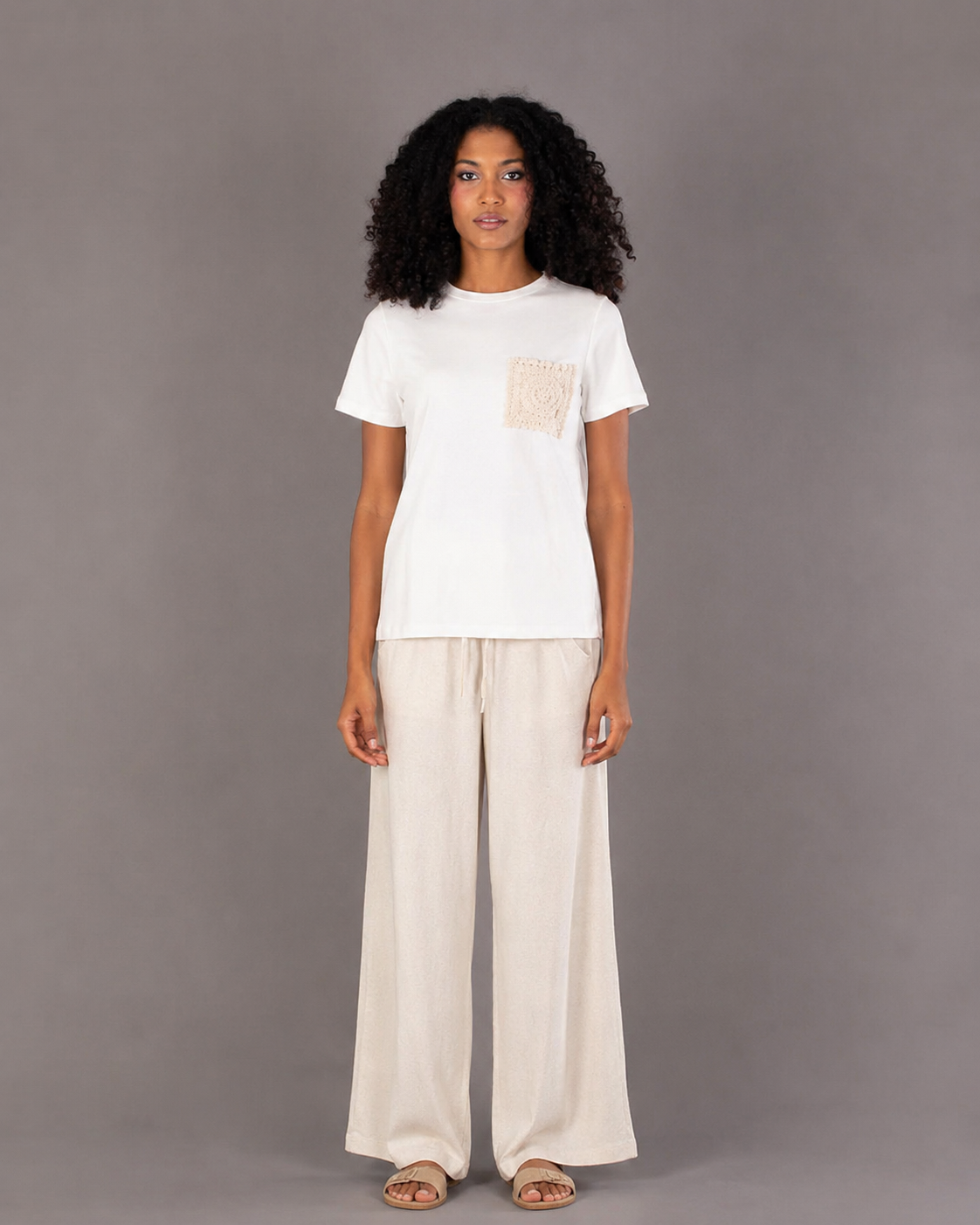 Short Sleeve T-Shirt With Knitwear Chest Embroidery