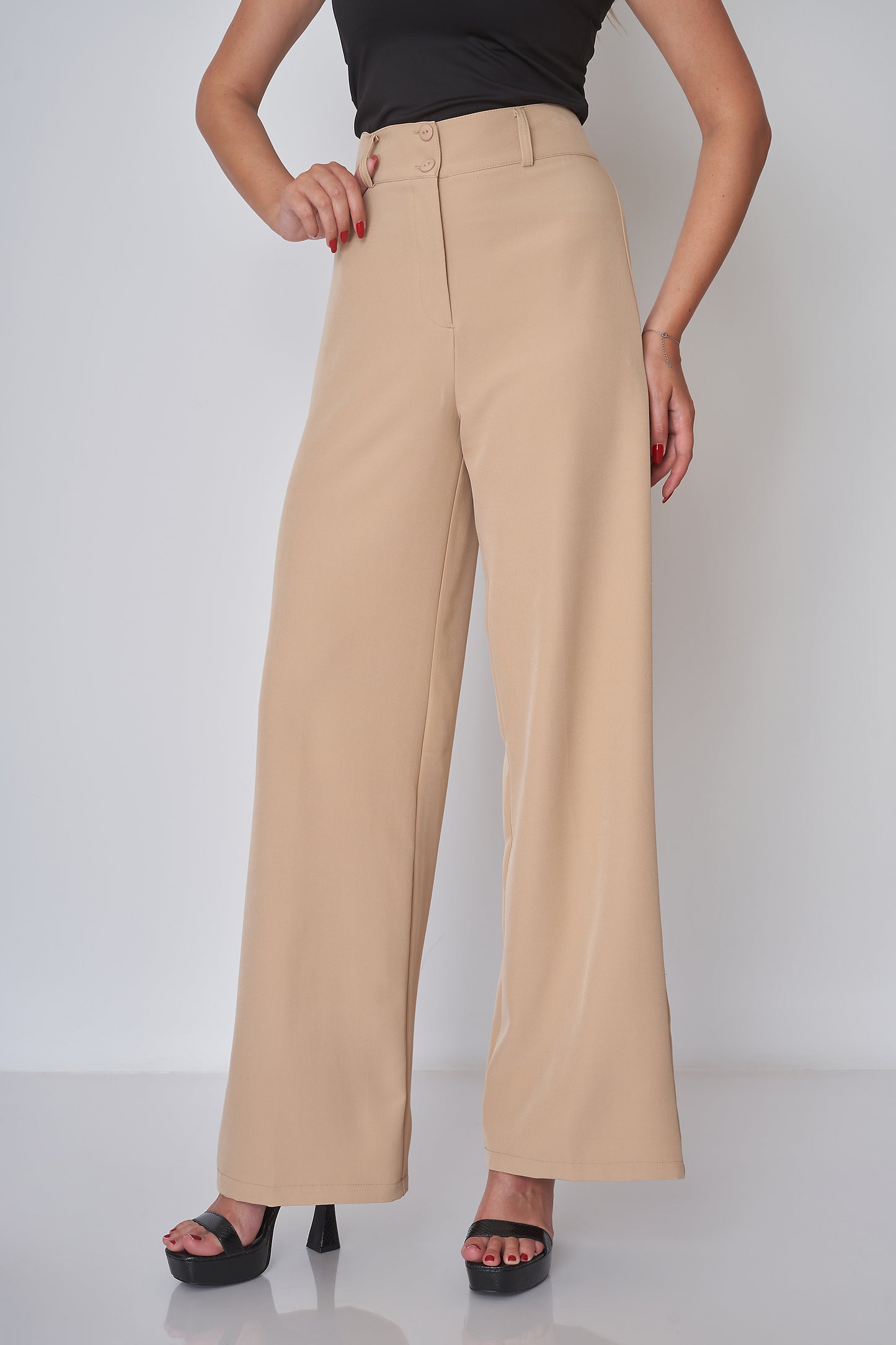 Classic (Wide-Leg) - Trousers