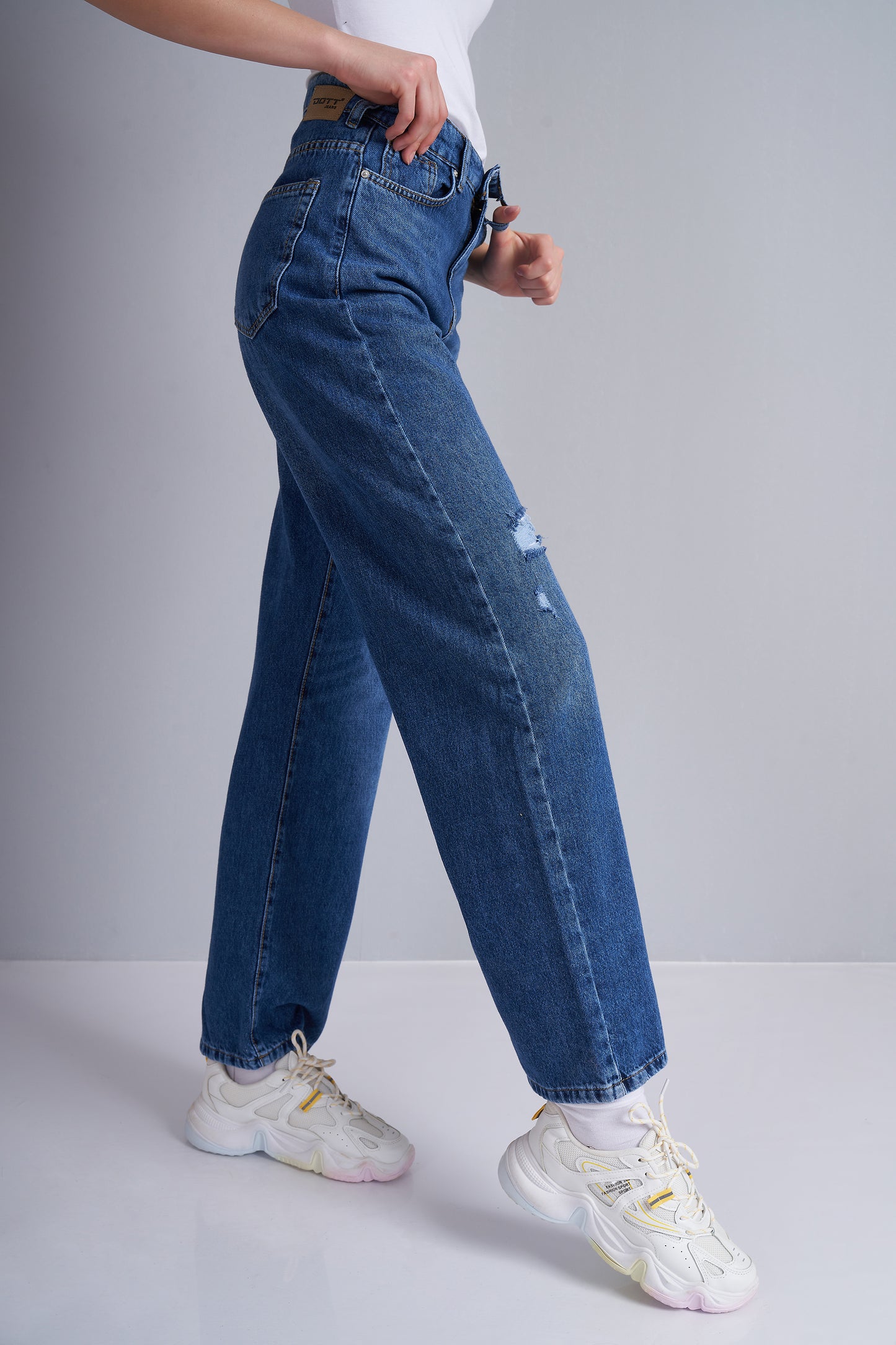 Jeans trousers - (wide leg cut)