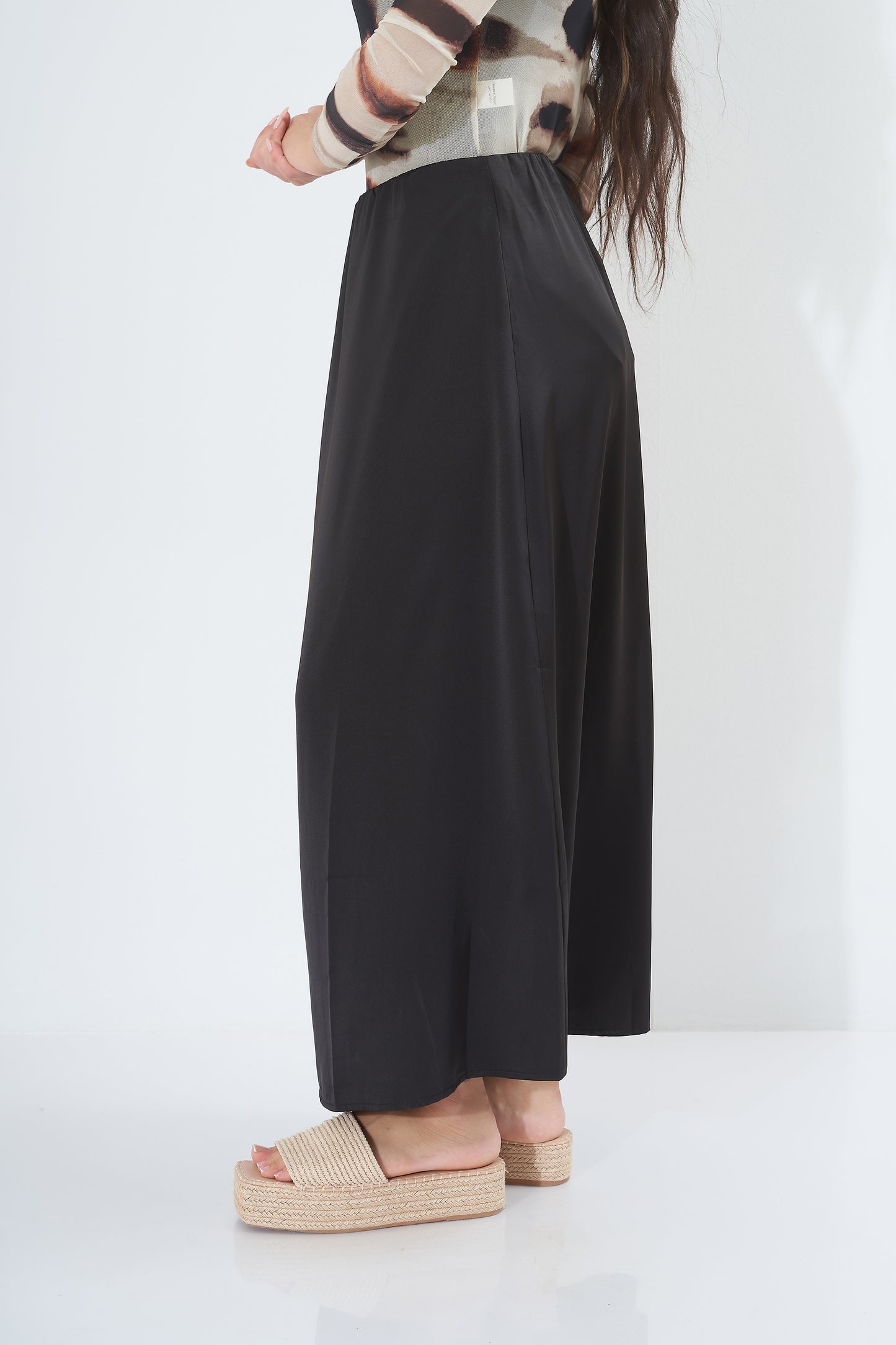skirt - ( satin pocket )