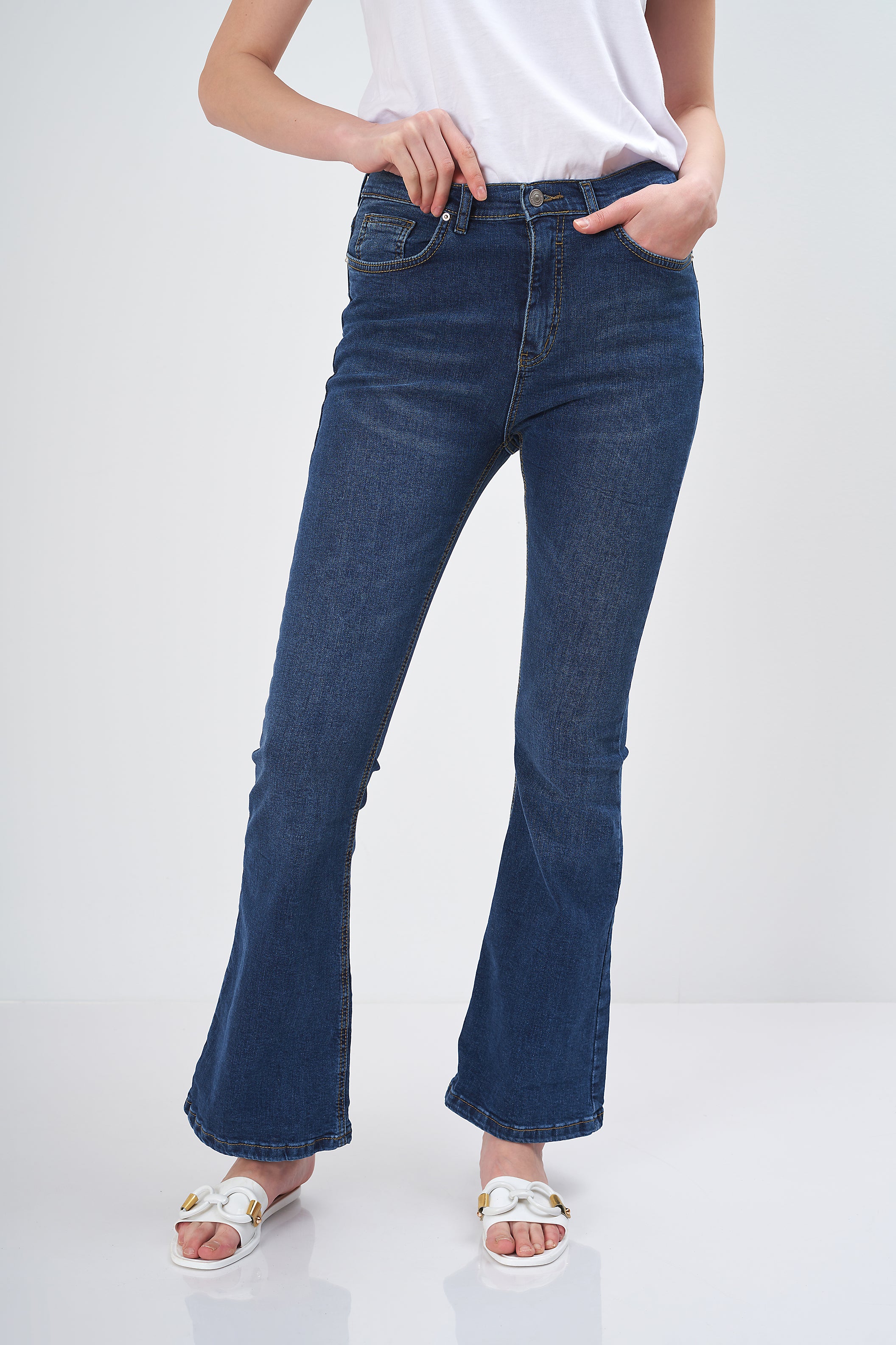 High Rise - Jeans (Flared Fit)