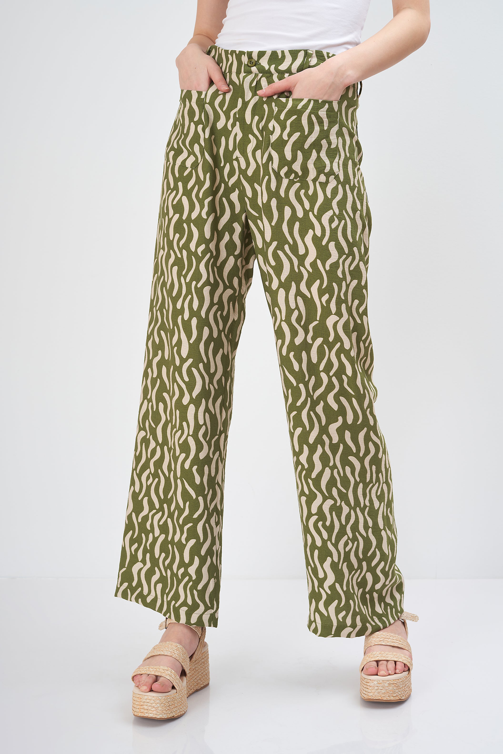 Leaf shape - Trouser