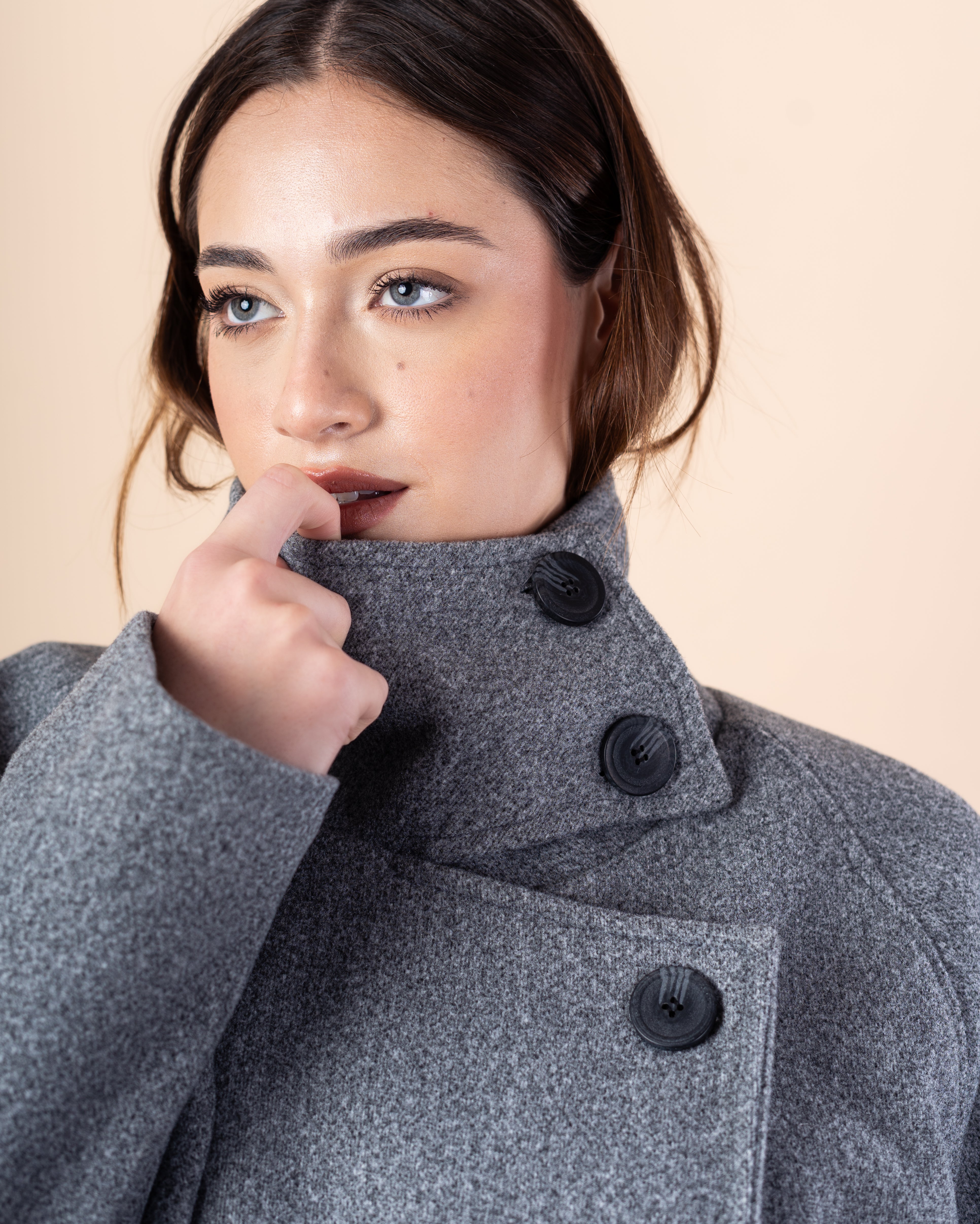 Wool Jacket – Plain (High Collar Buttoned Closure)
