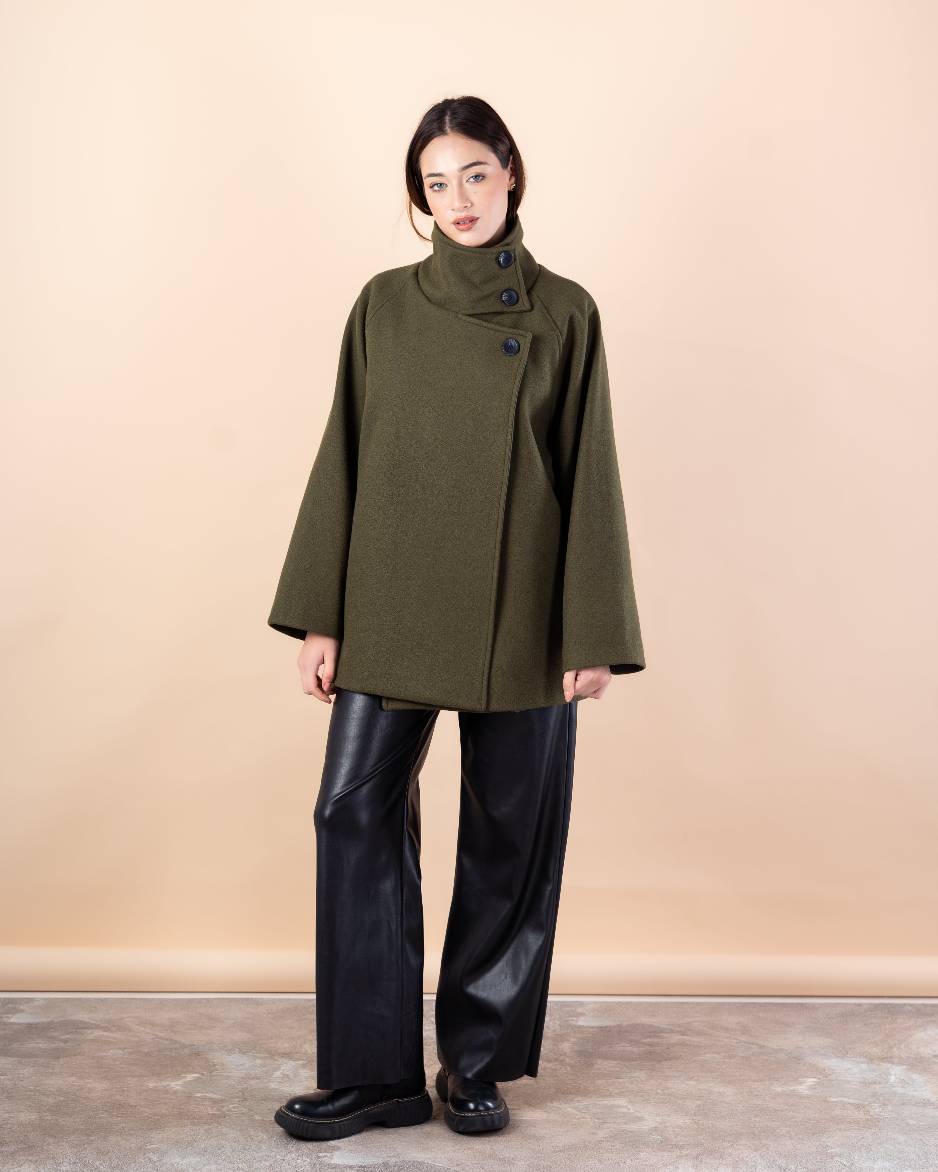 Wool Jacket – Plain (High Collar Buttoned Closure)