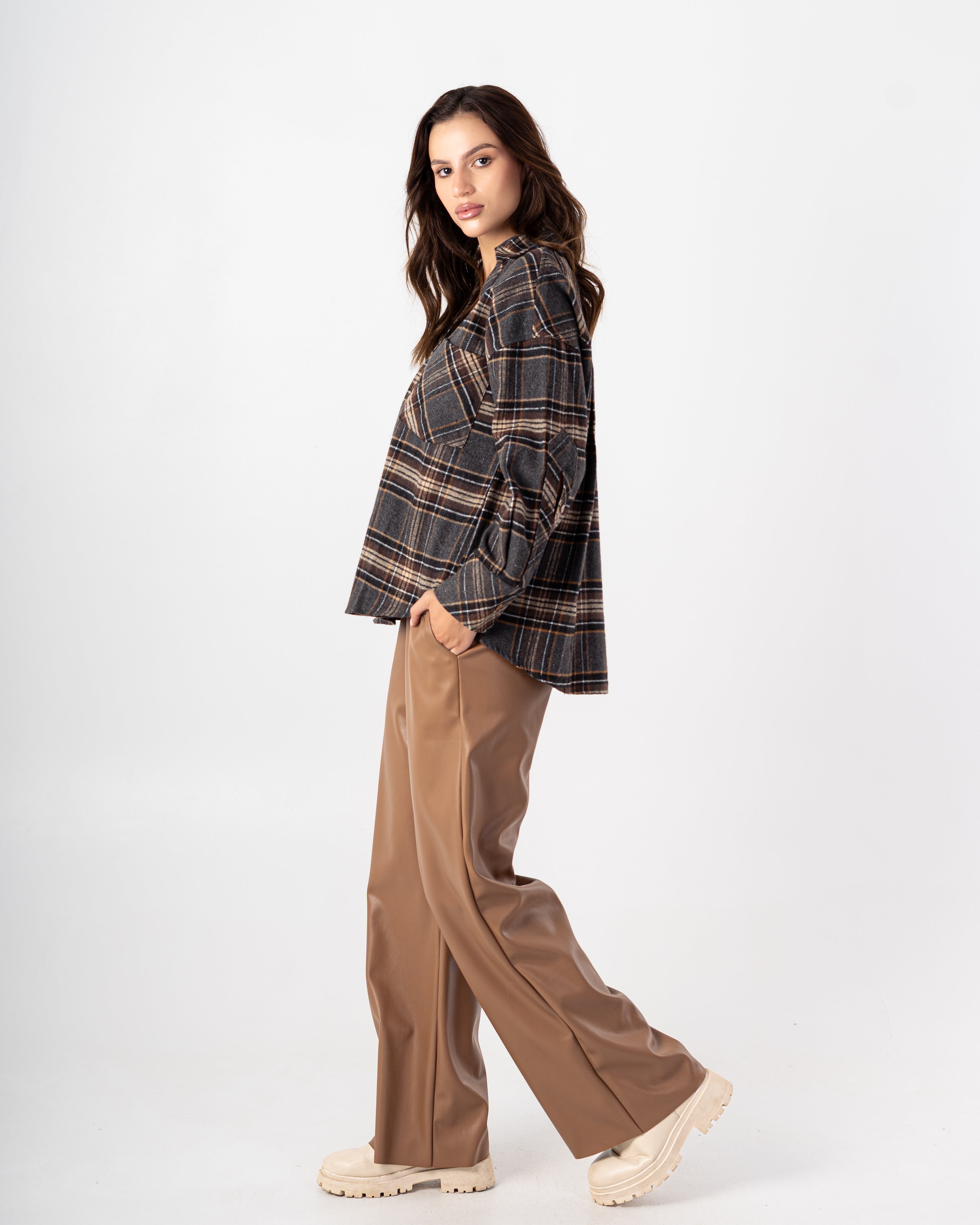 Karo Shirt – Chest Pocket (Striped Pattern)