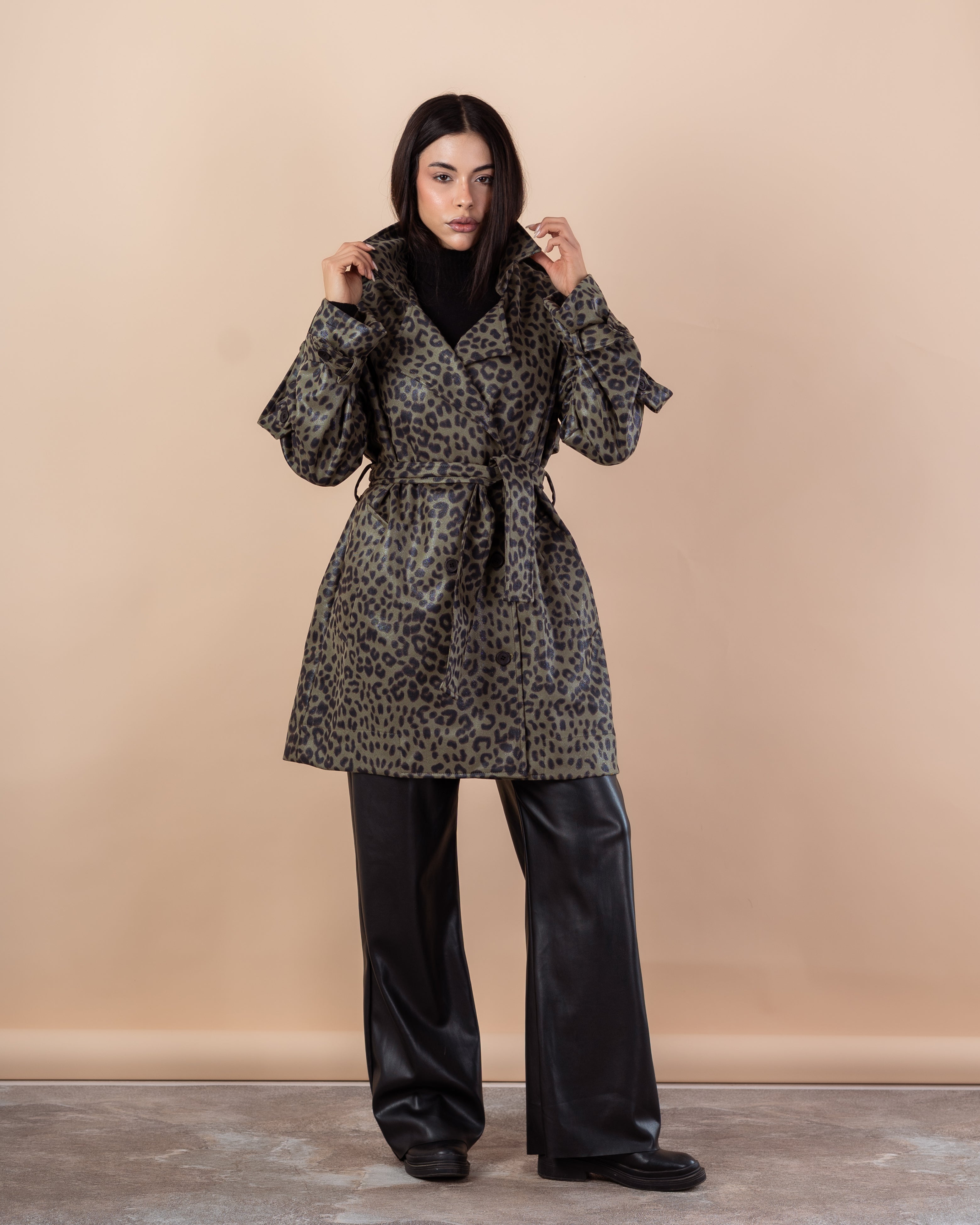 معطف ترنش منقوش - جلد النمر