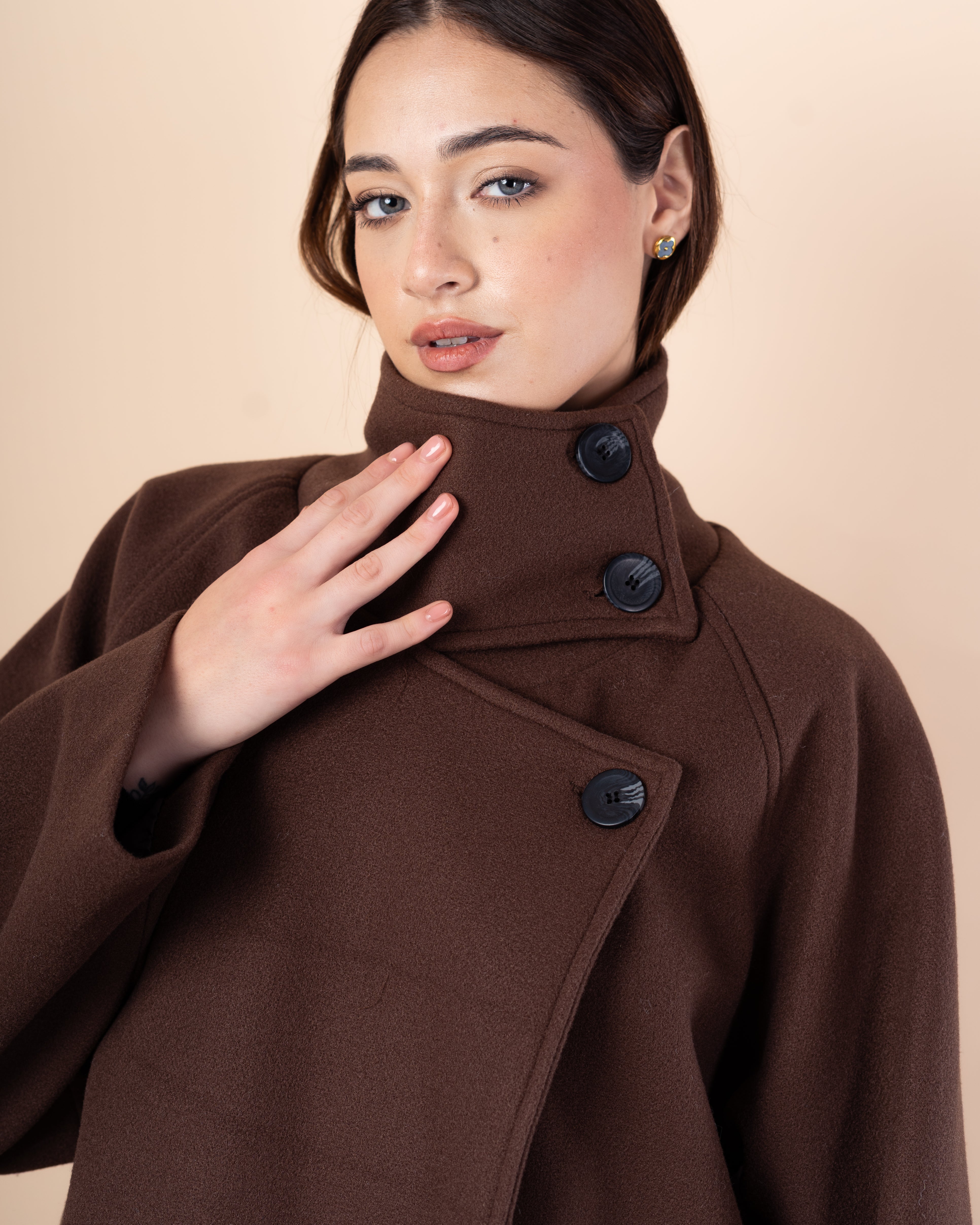 Wool Jacket – Plain (High Collar Buttoned Closure)
