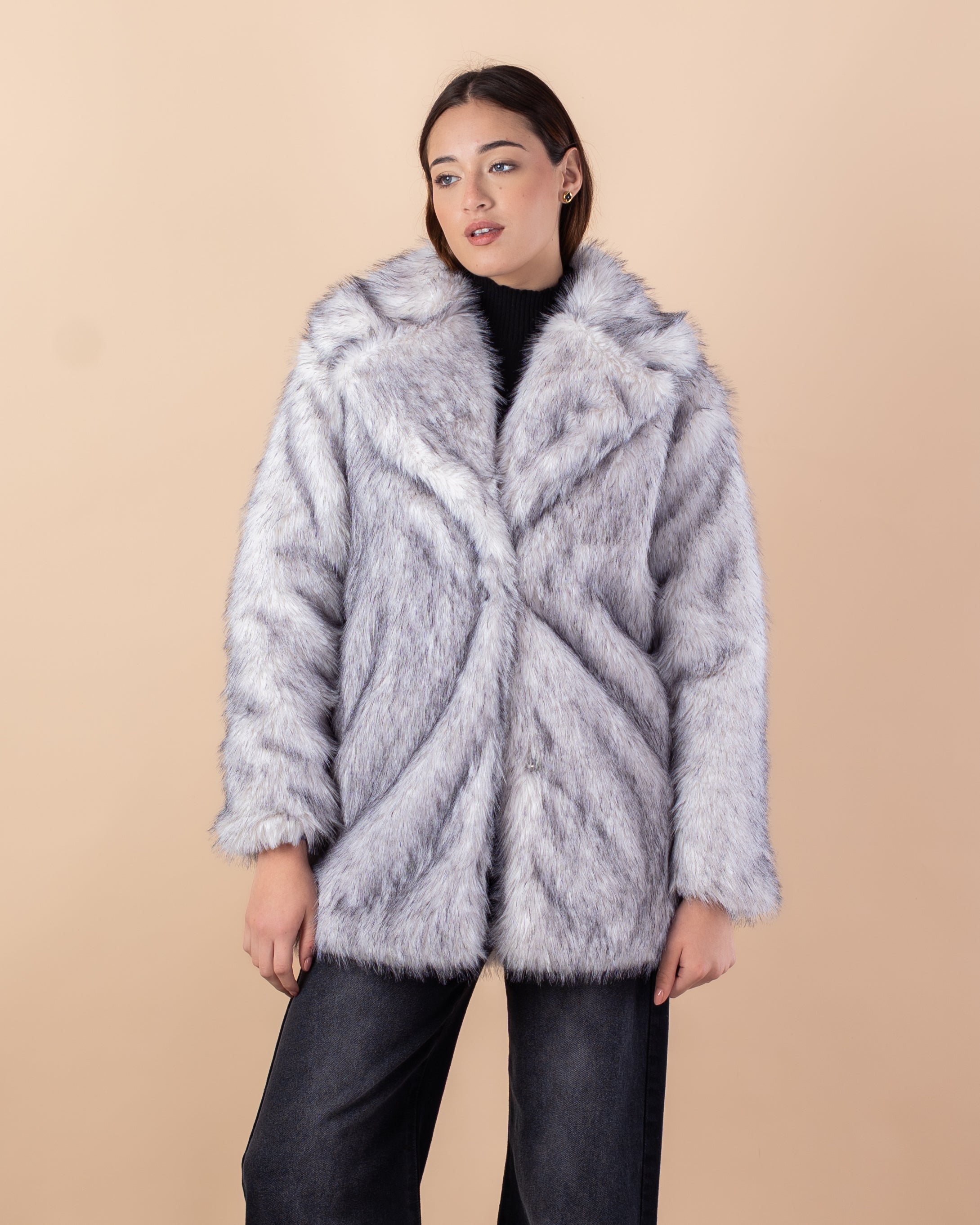 جاكيت فرو طويل – سادة (فرو ناعم)