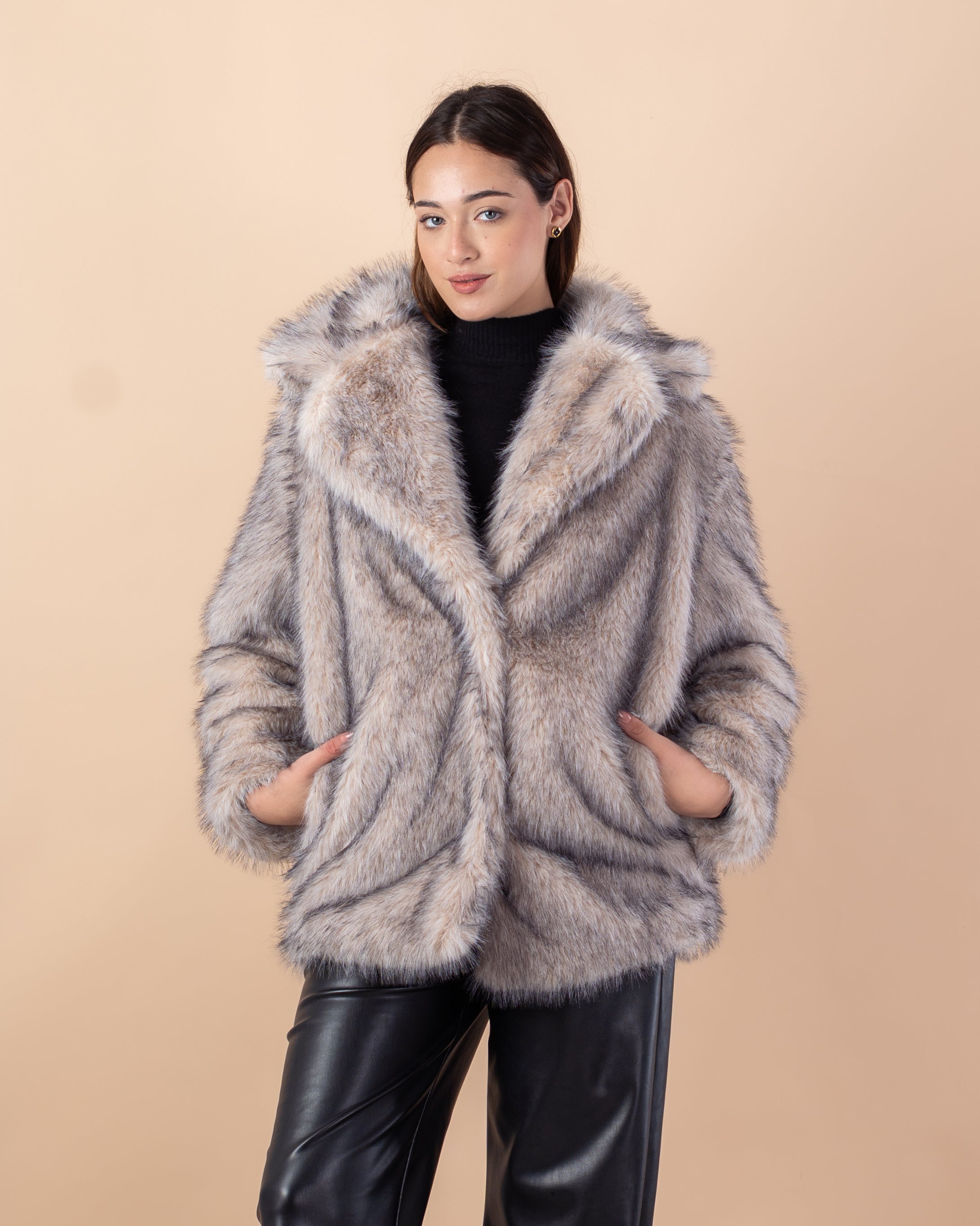 جاكيت فرو طويل – سادة (فرو ناعم)