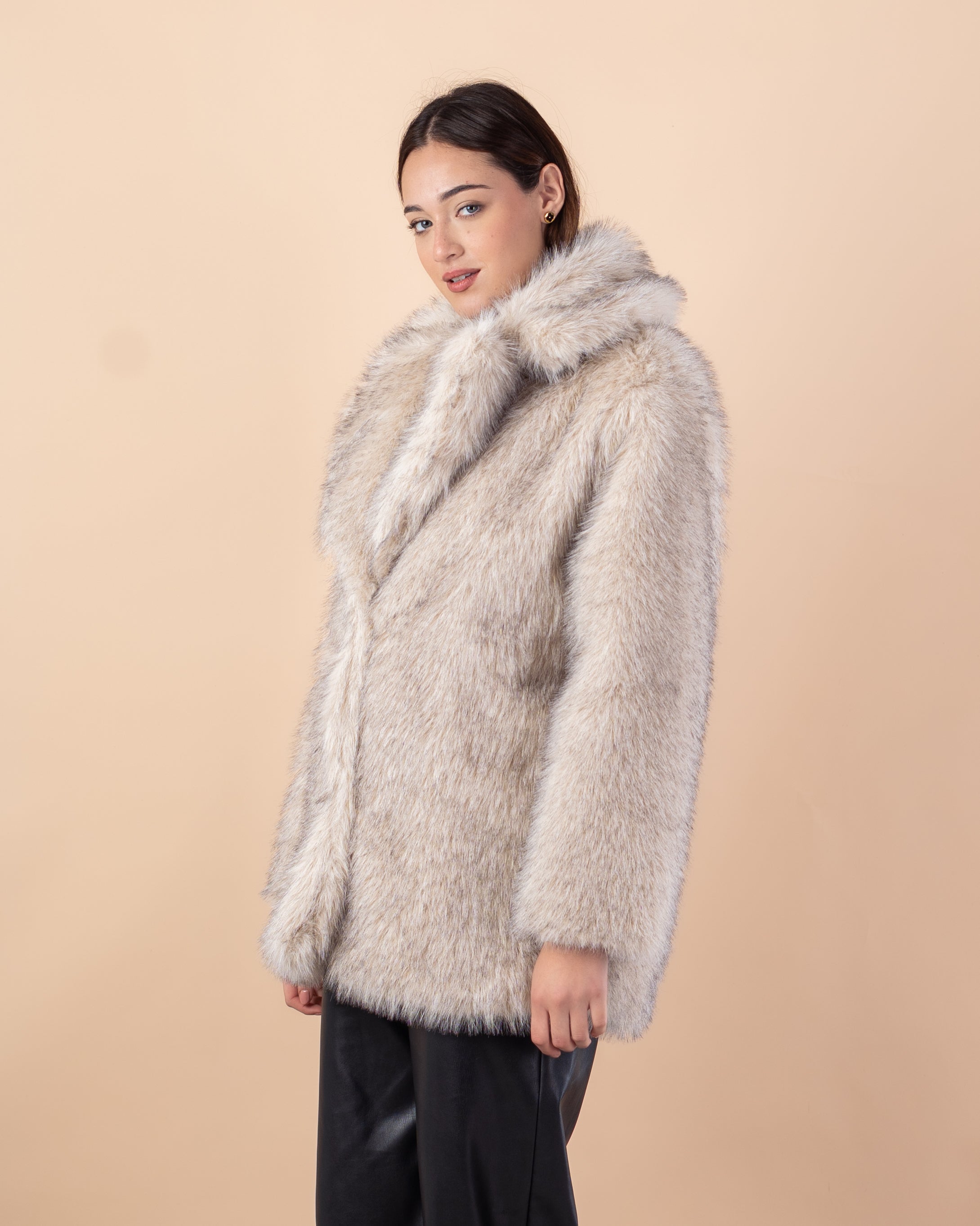 جاكيت فرو طويل – سادة (فرو ناعم)
