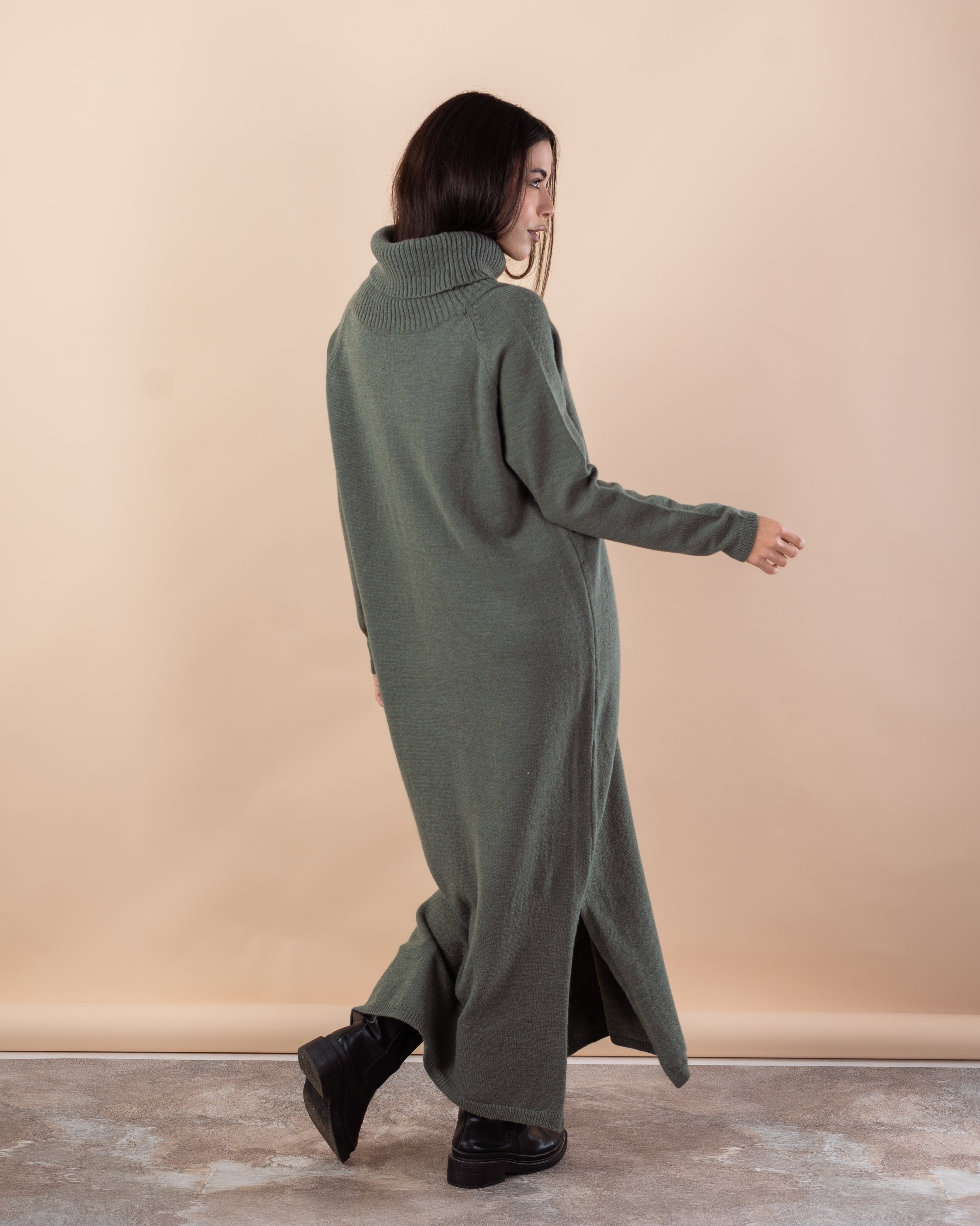 Long Knitwear Dress – High Neck (Plain)