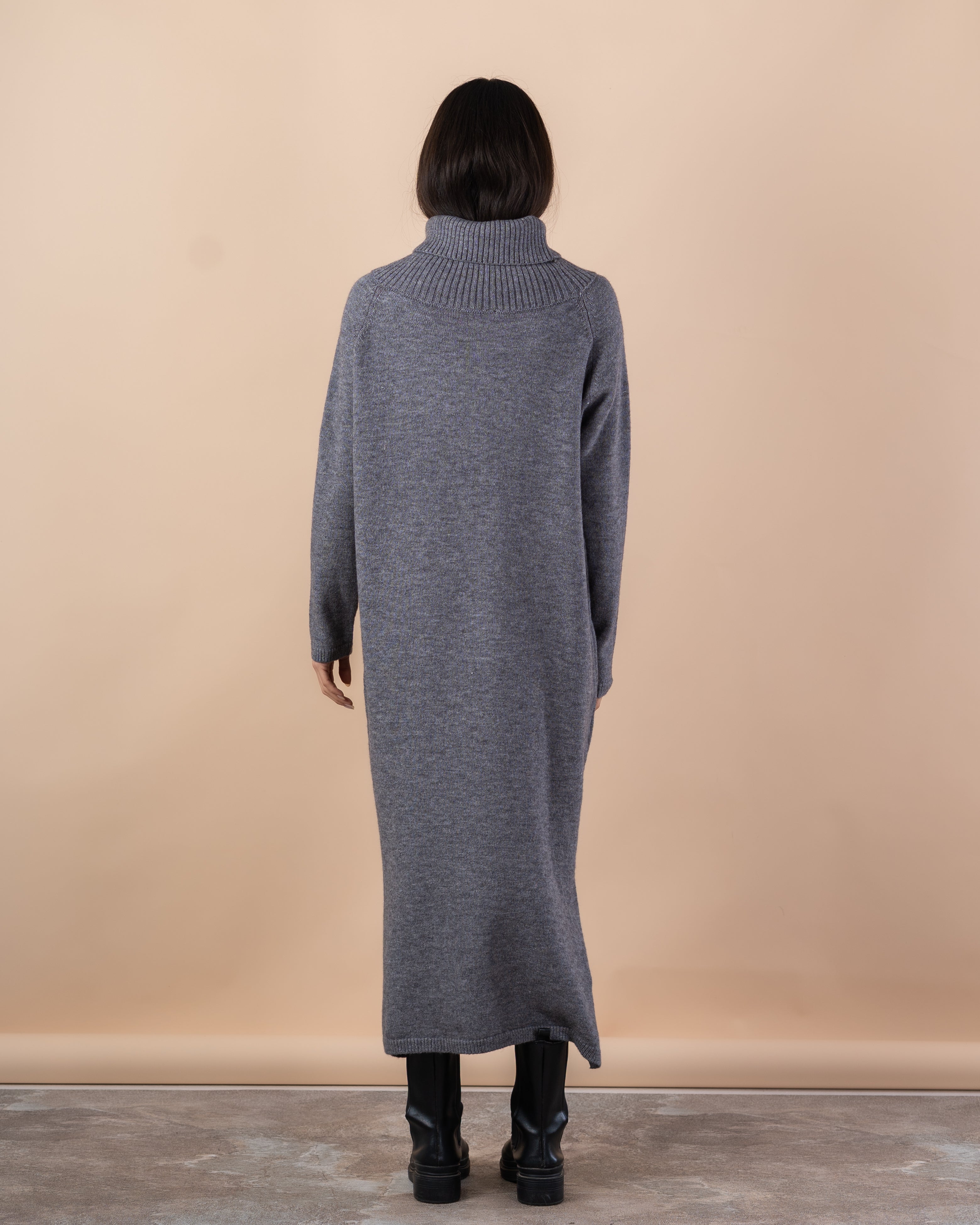 Long Knitwear Dress – High Neck (Plain)