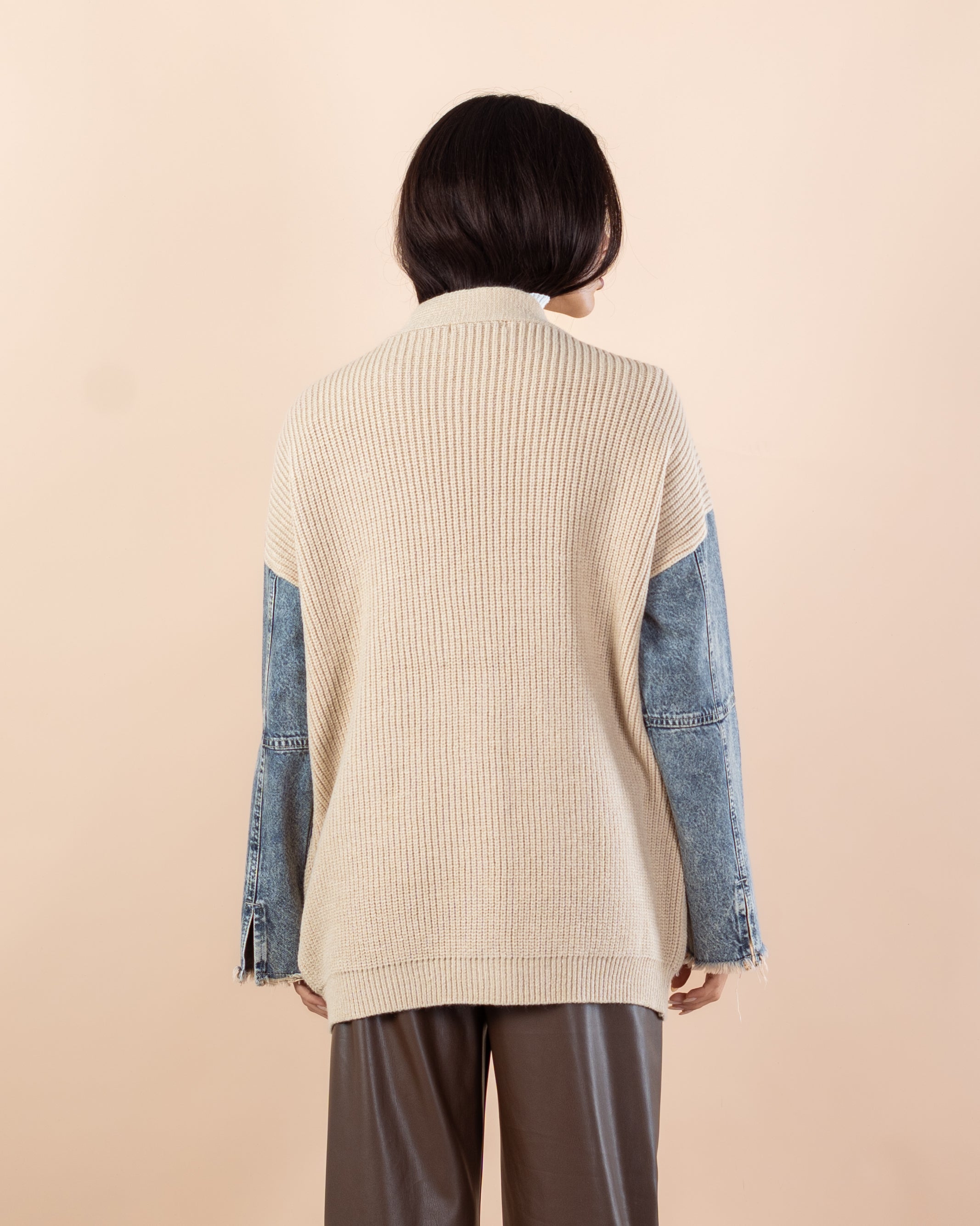 Knitwear Cardigan – (Denim Sleeves, Denim Pocket)
