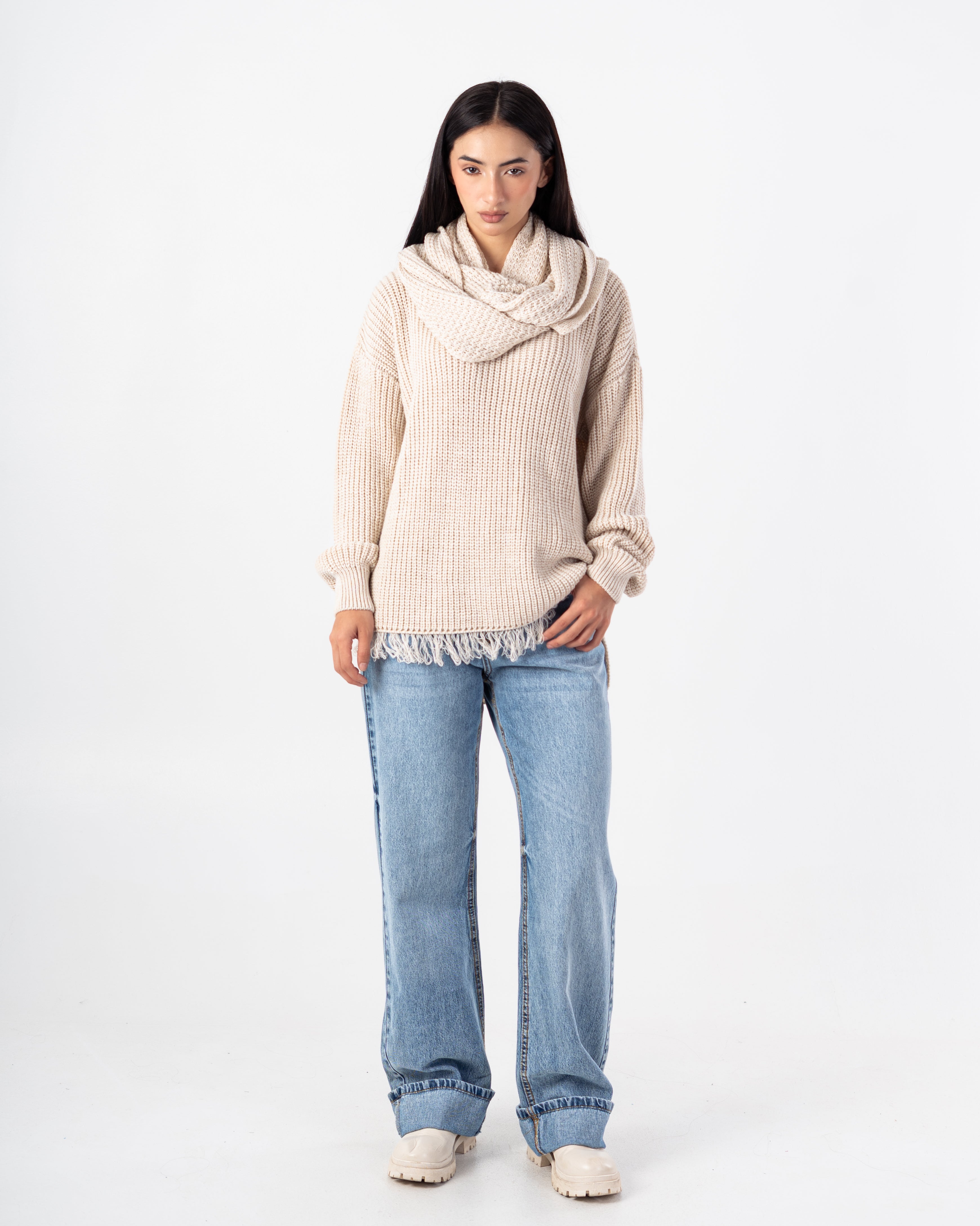 Knitwear Pullover – Plain With Scarf