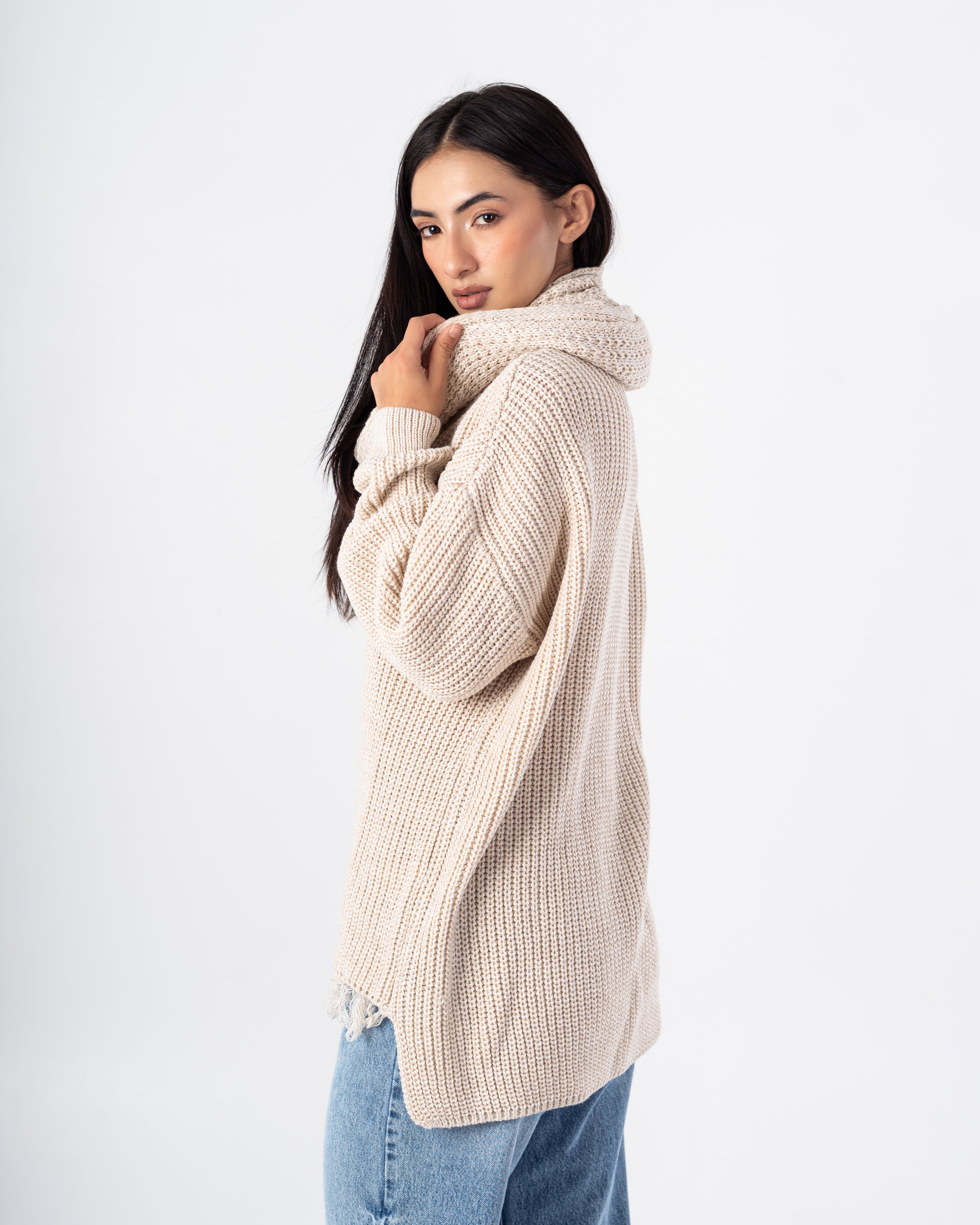 Knitwear Pullover – Plain With Scarf