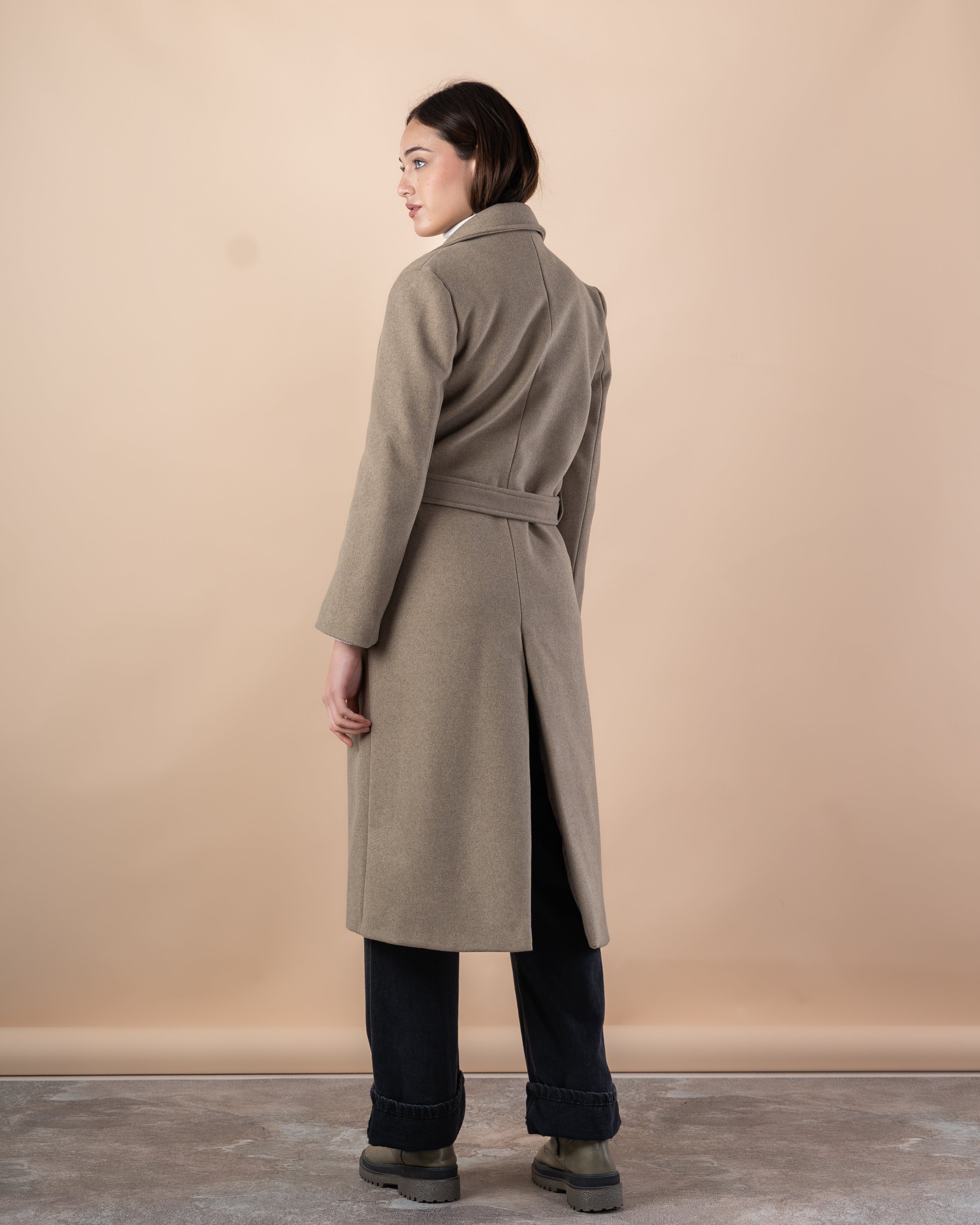 Wool Trench Coat – Long With Belt (Small Collar, 2 Pockets)