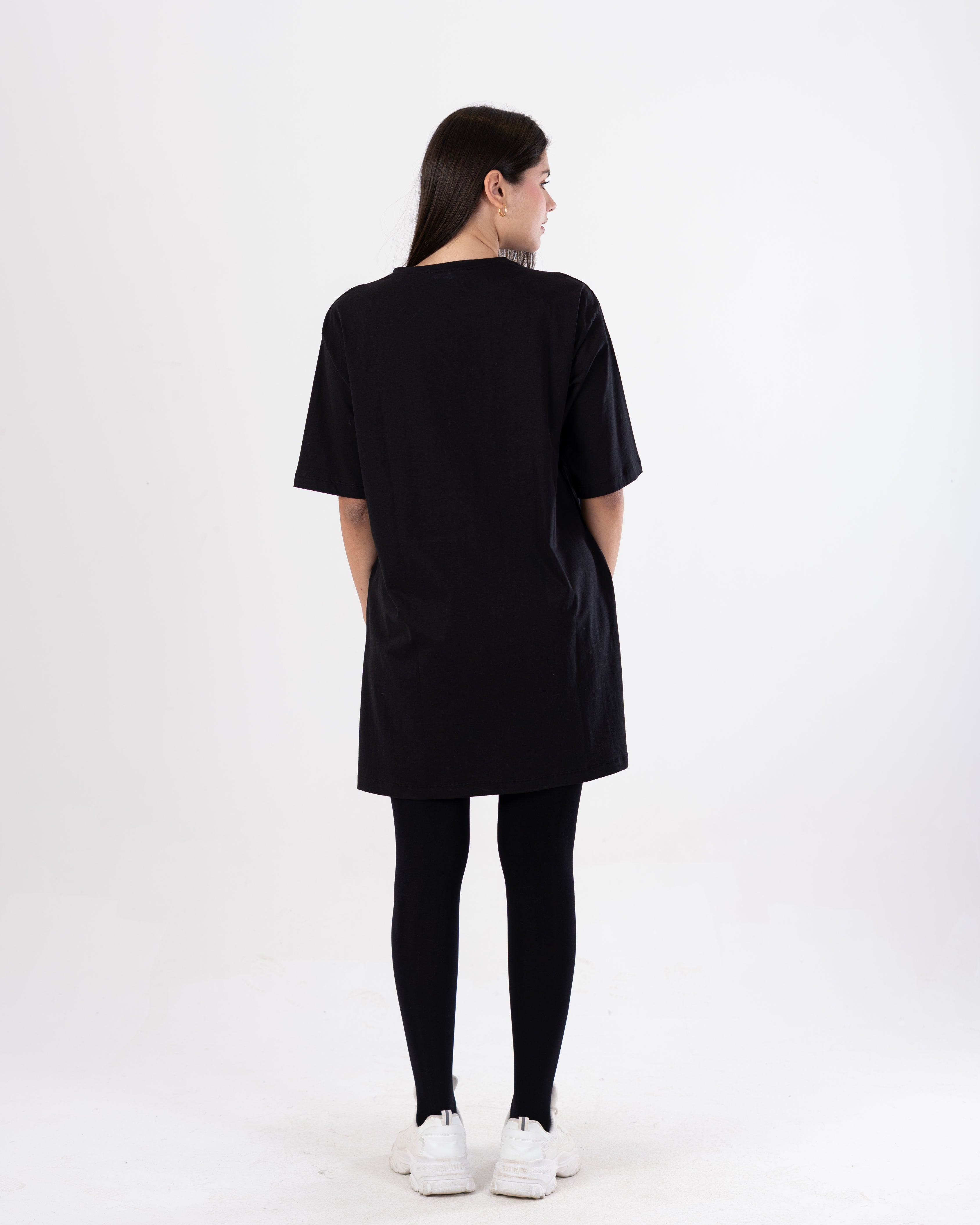 Long Plain T-Shirt - Chest Print