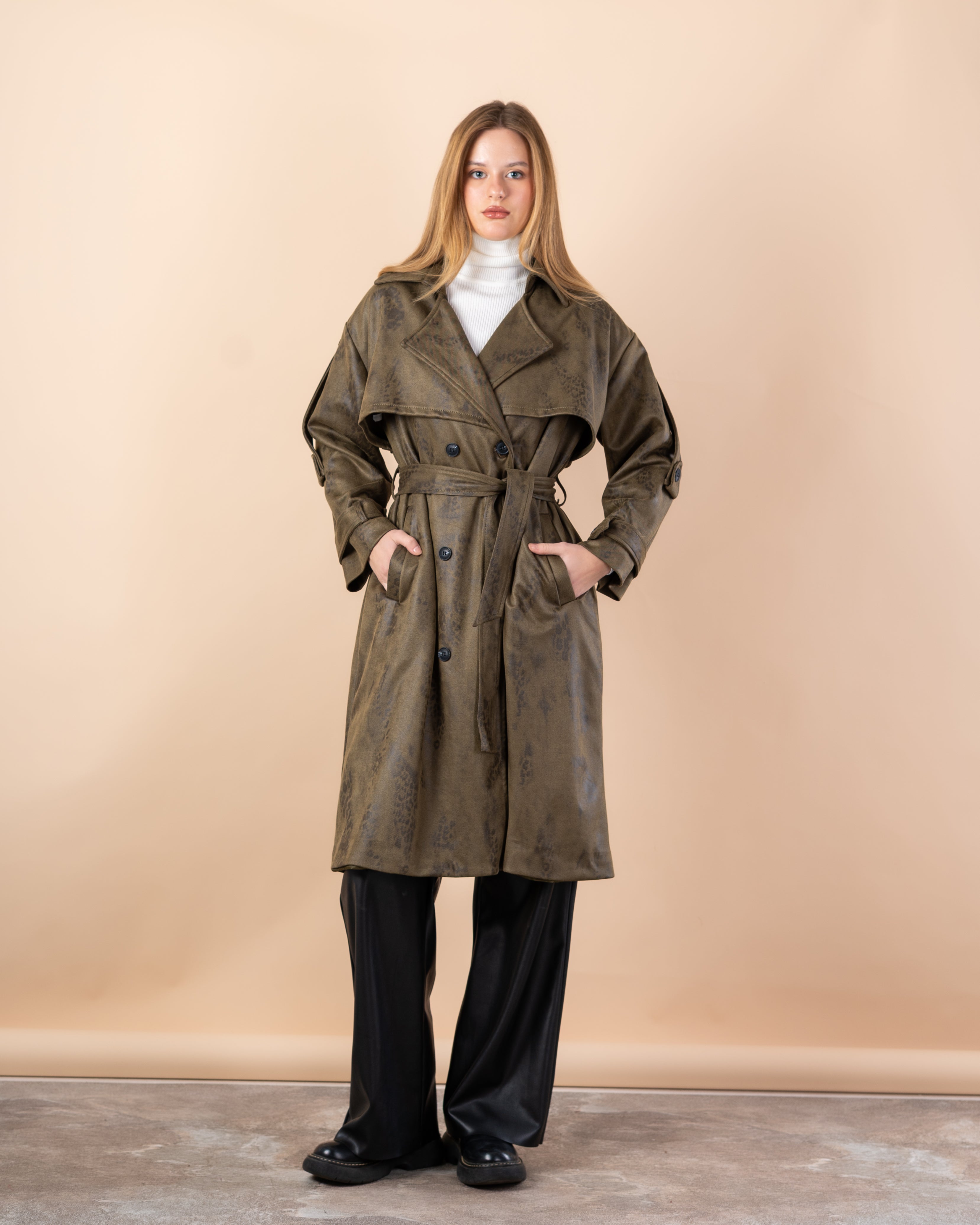 Trench coat gabardine with belt