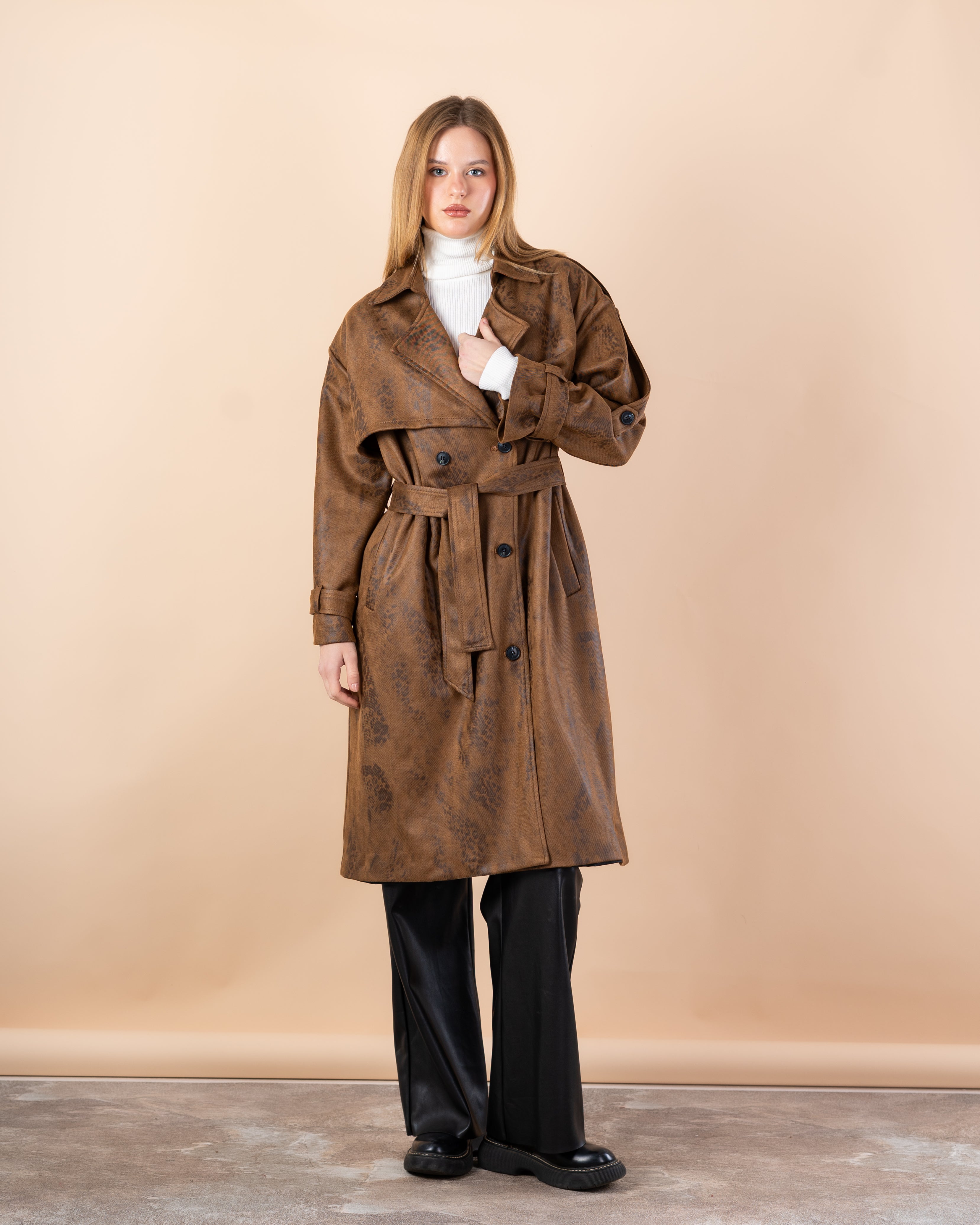 Trench coat gabardine with belt
