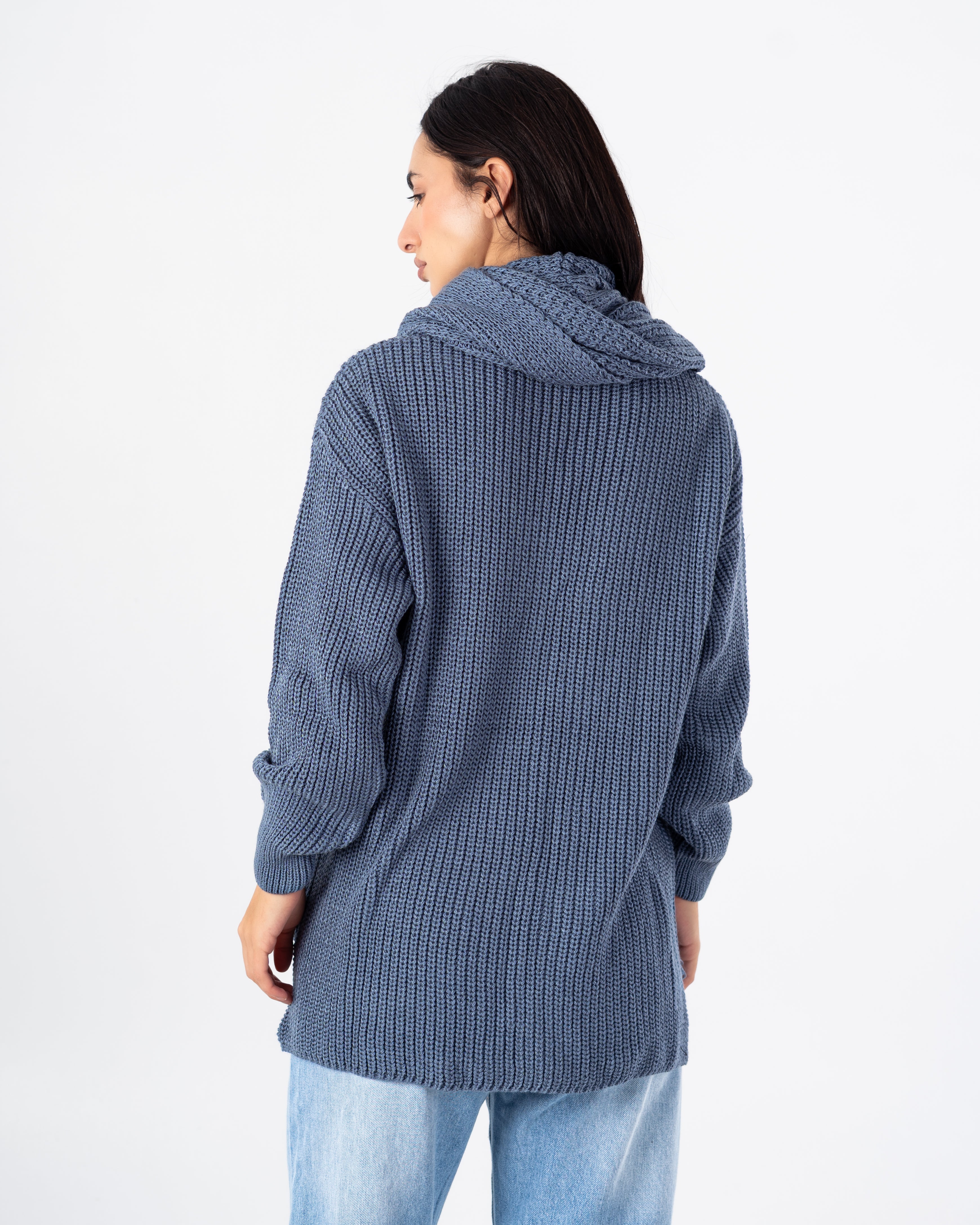 Knitwear Pullover – Plain With Scarf