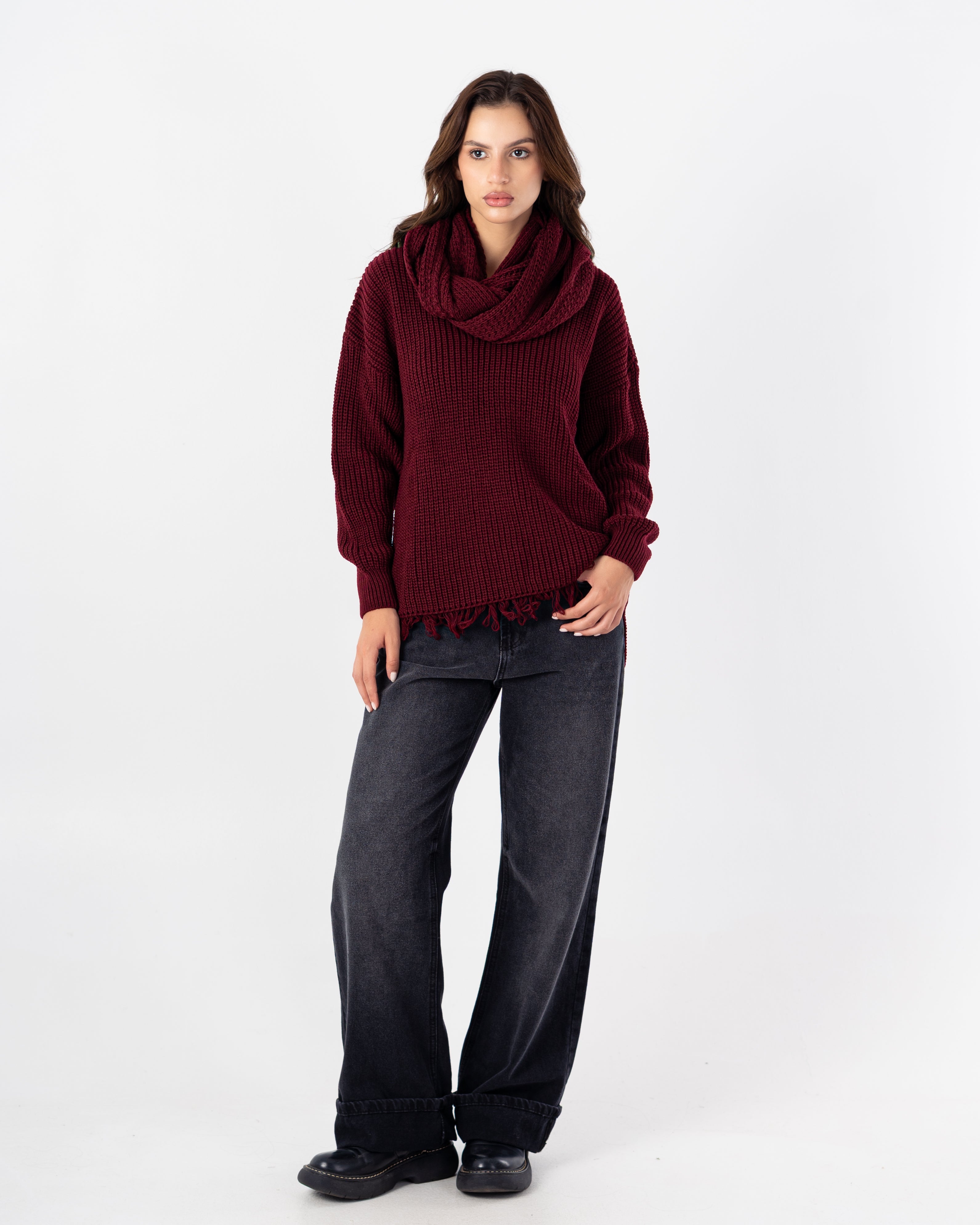 Knitwear Pullover – Plain With Scarf