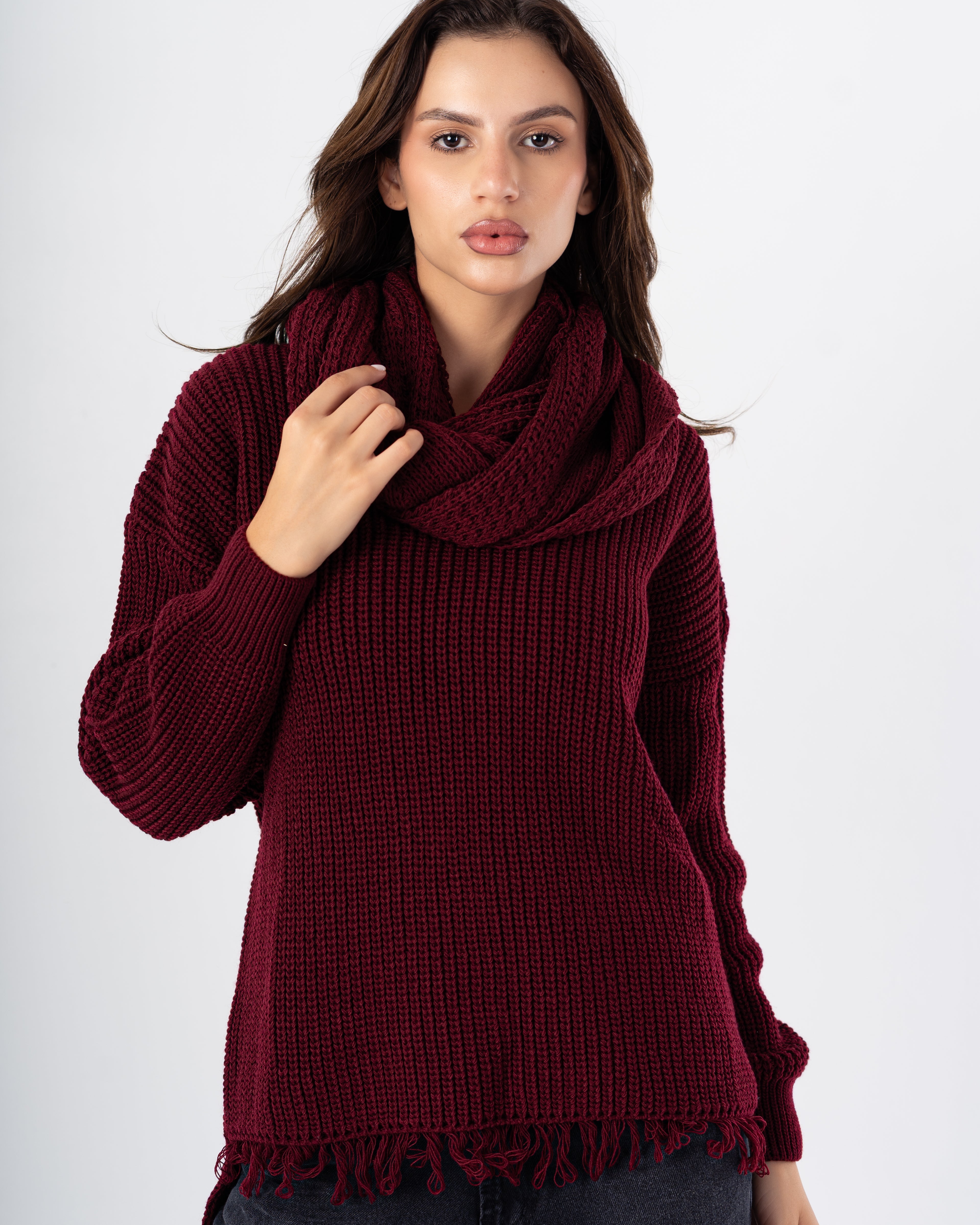 Knitwear Pullover – Plain With Scarf