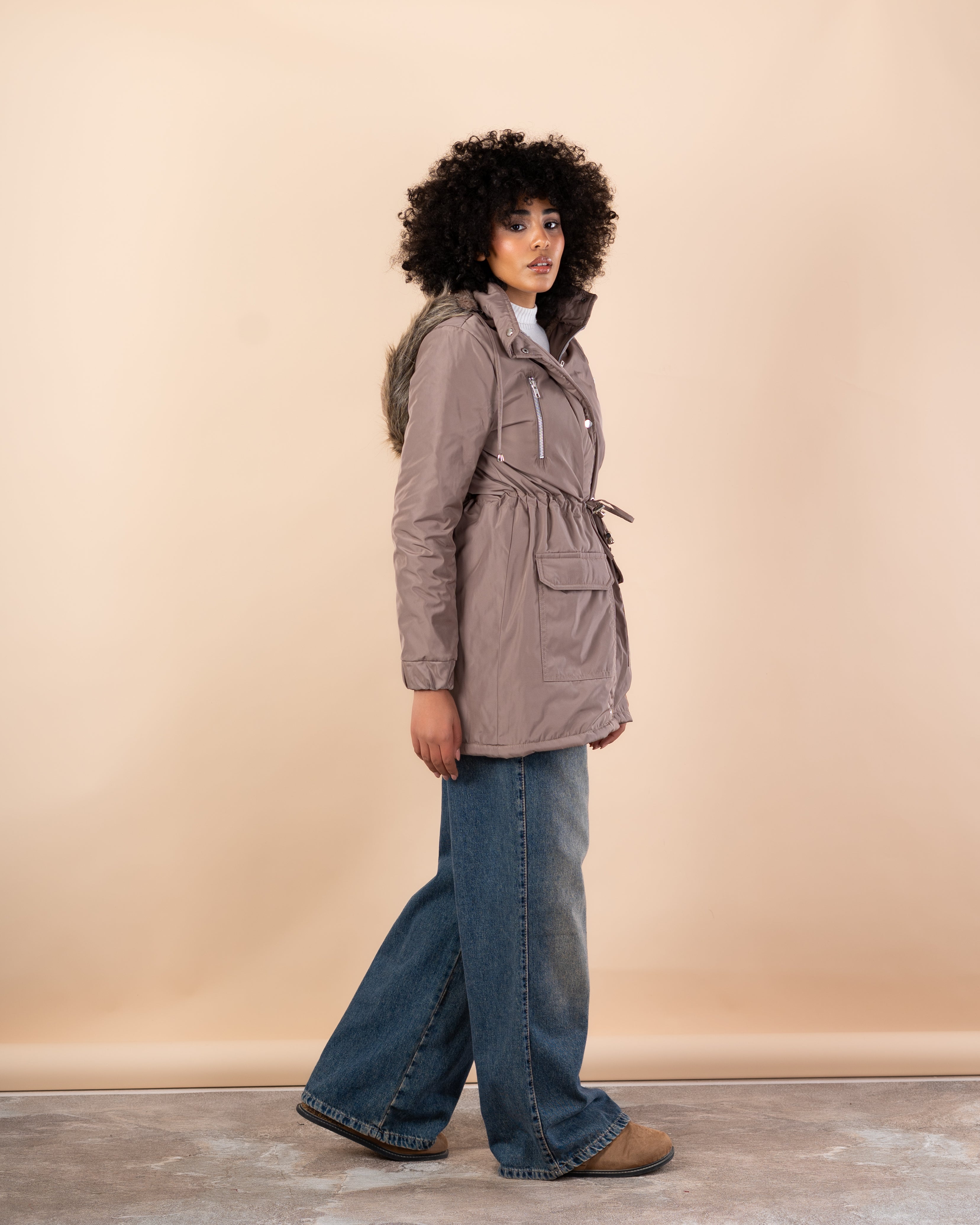 Waterproof jacket with fur hood