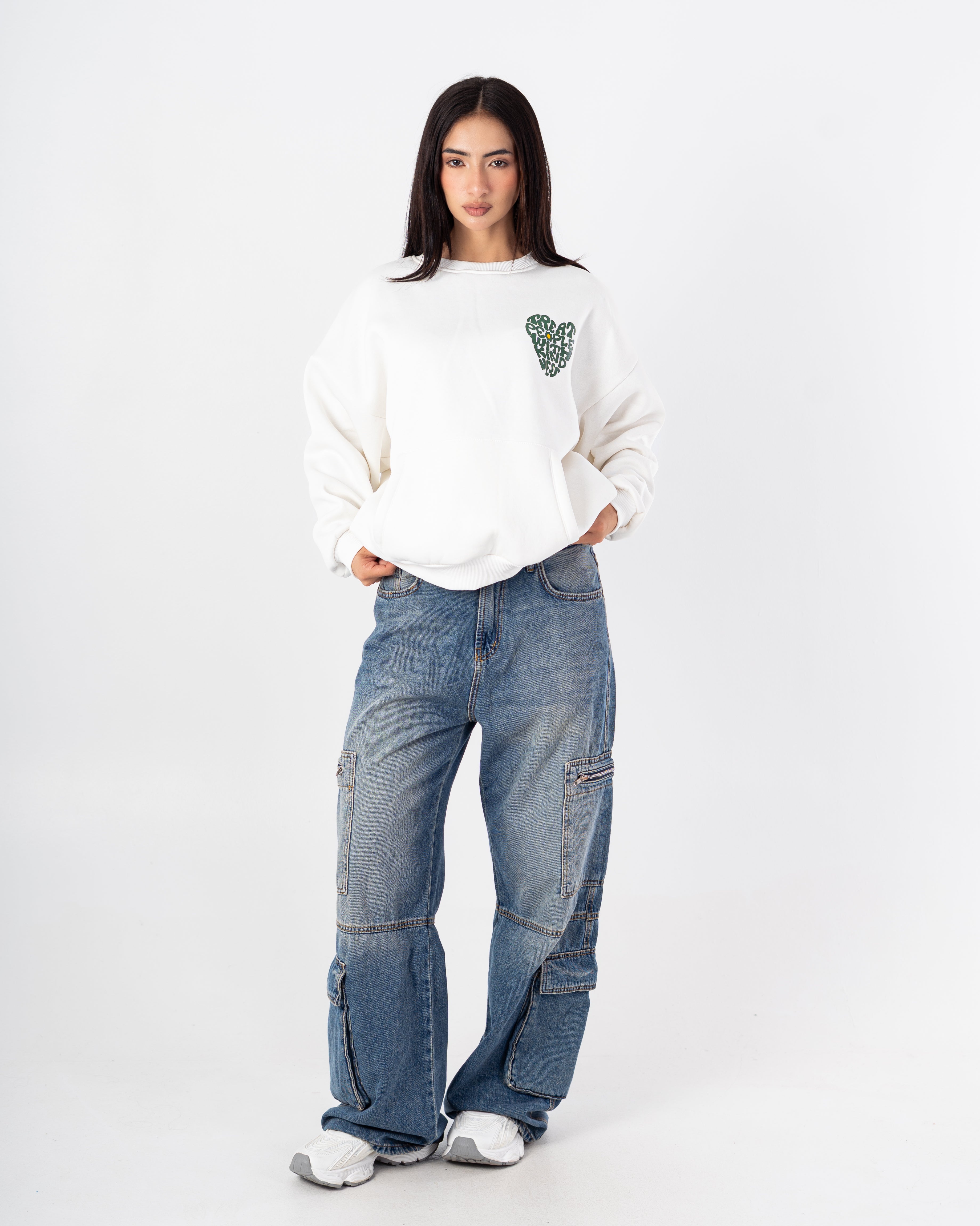 سويت شيرت – طباعة نص على شكل قلب