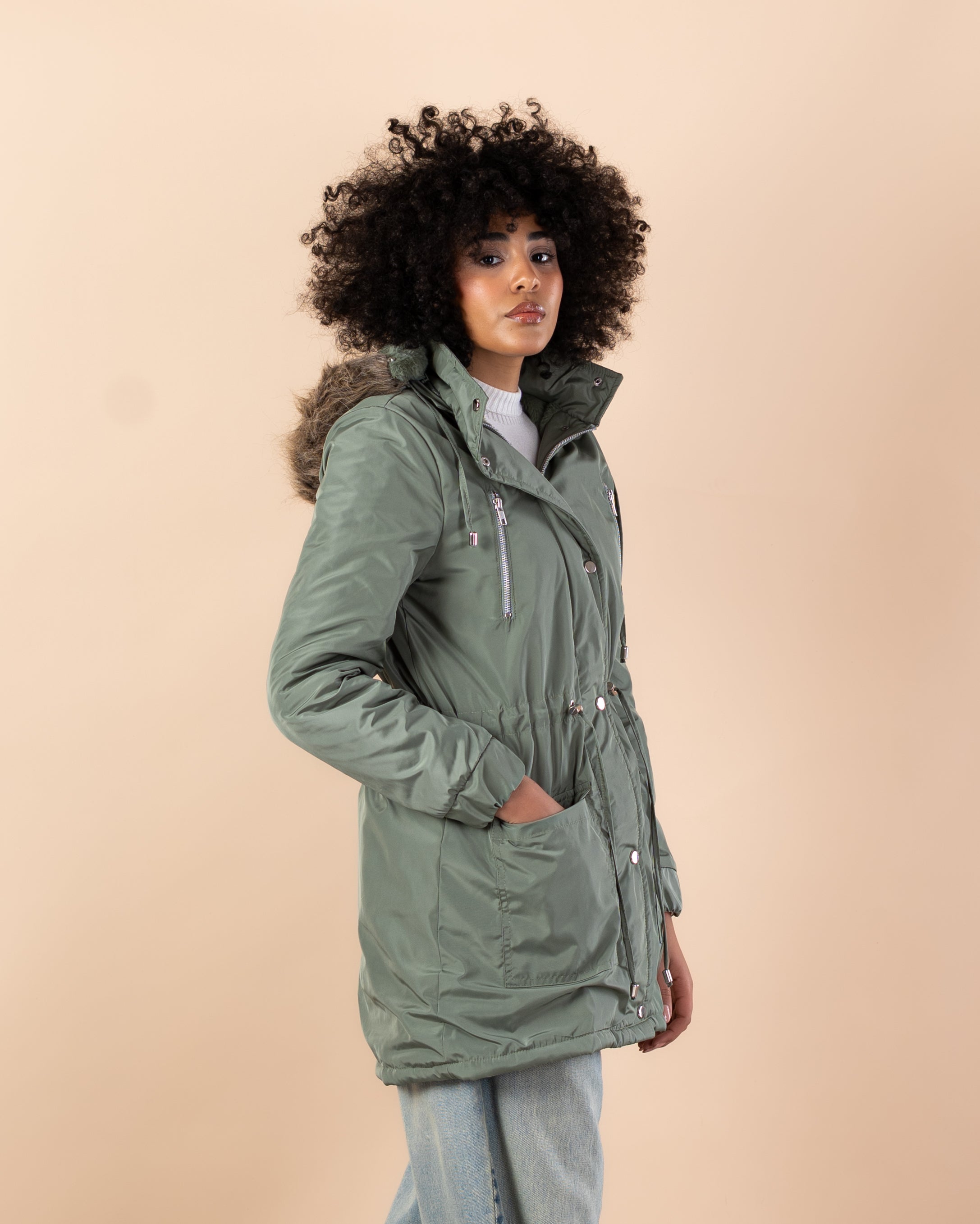 Waterproof jacket with fur hood