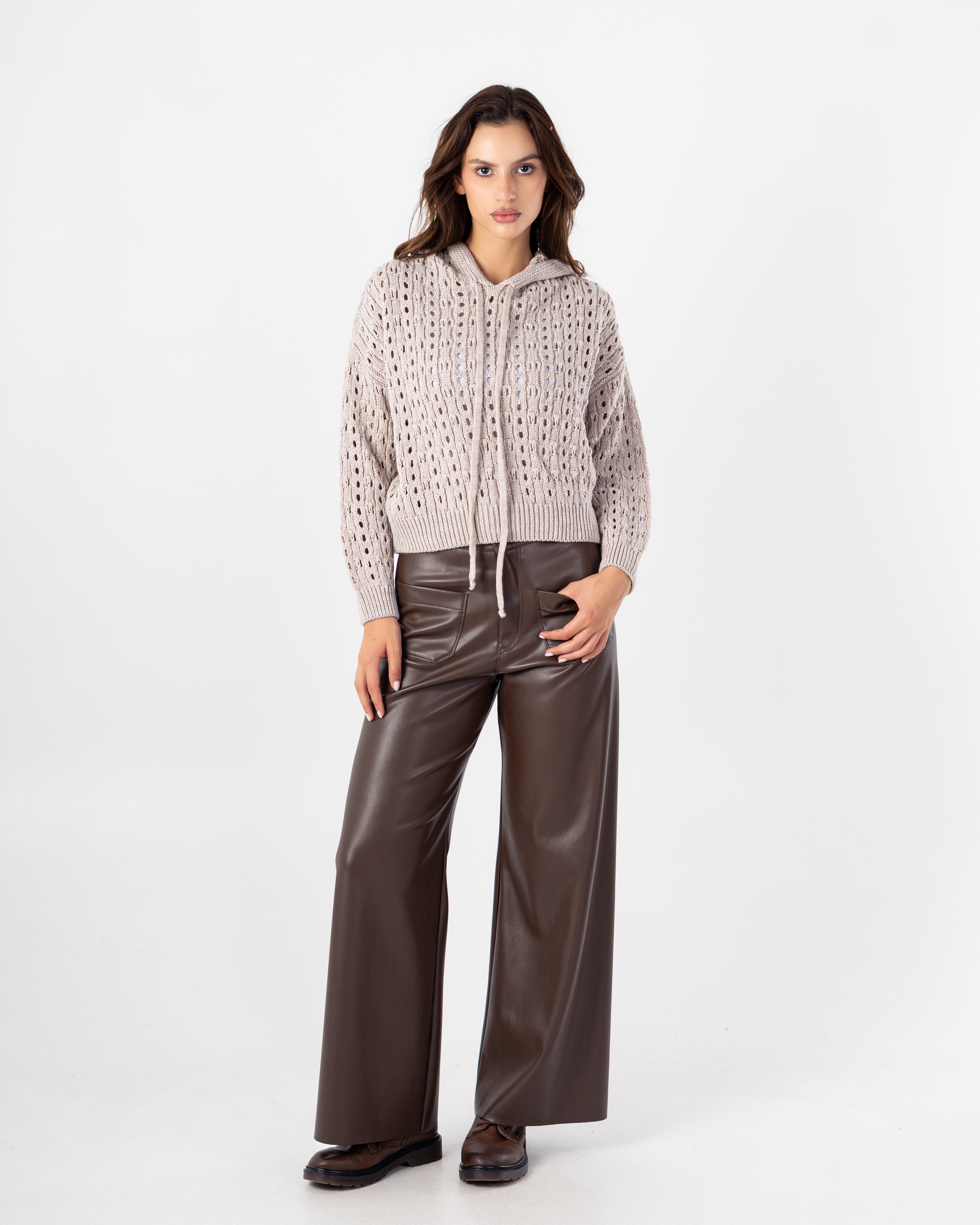 Knitwear Pullover – Hoodie (Short - With Cutouts)