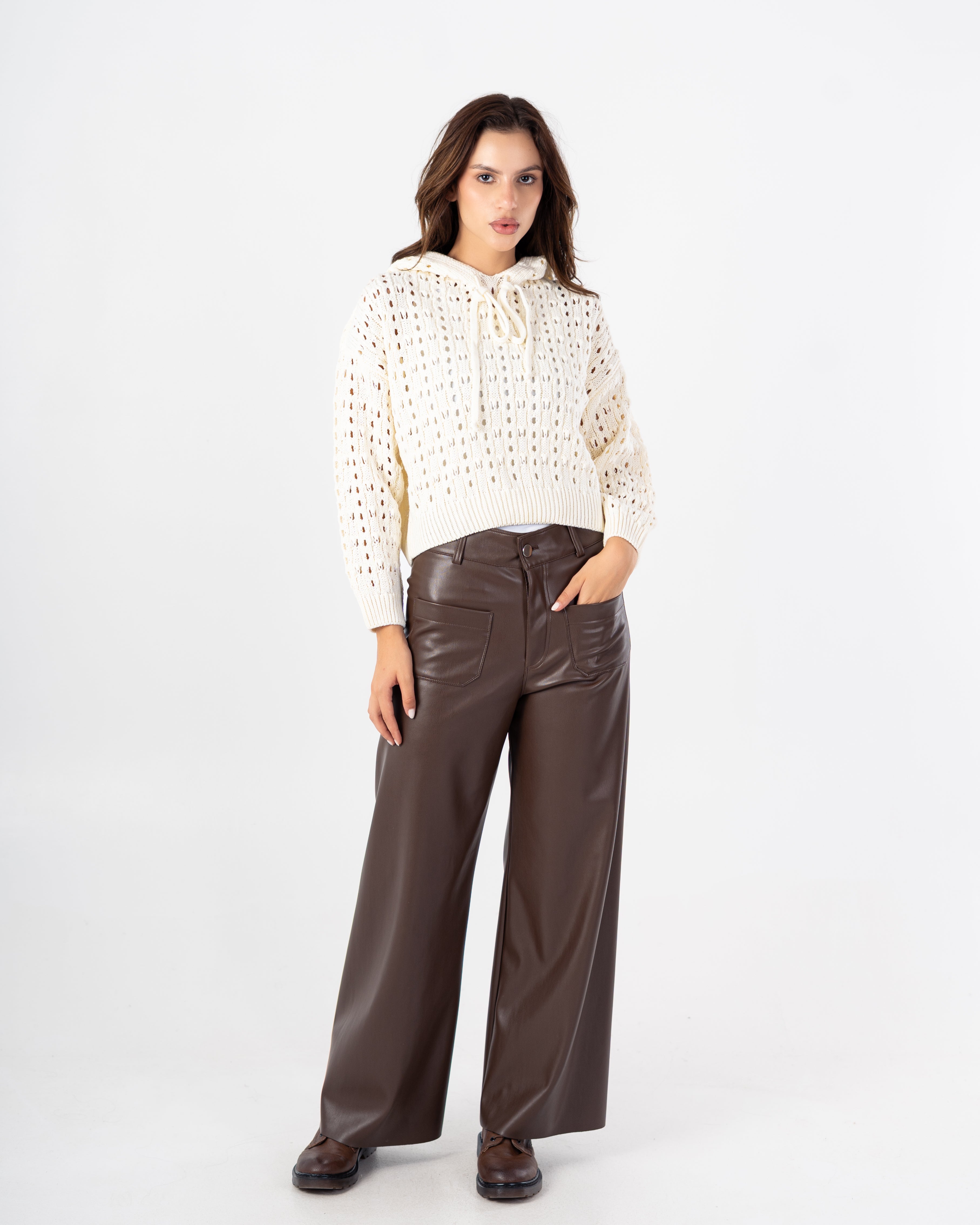 Knitwear Pullover – Hoodie (Short - With Cutouts)