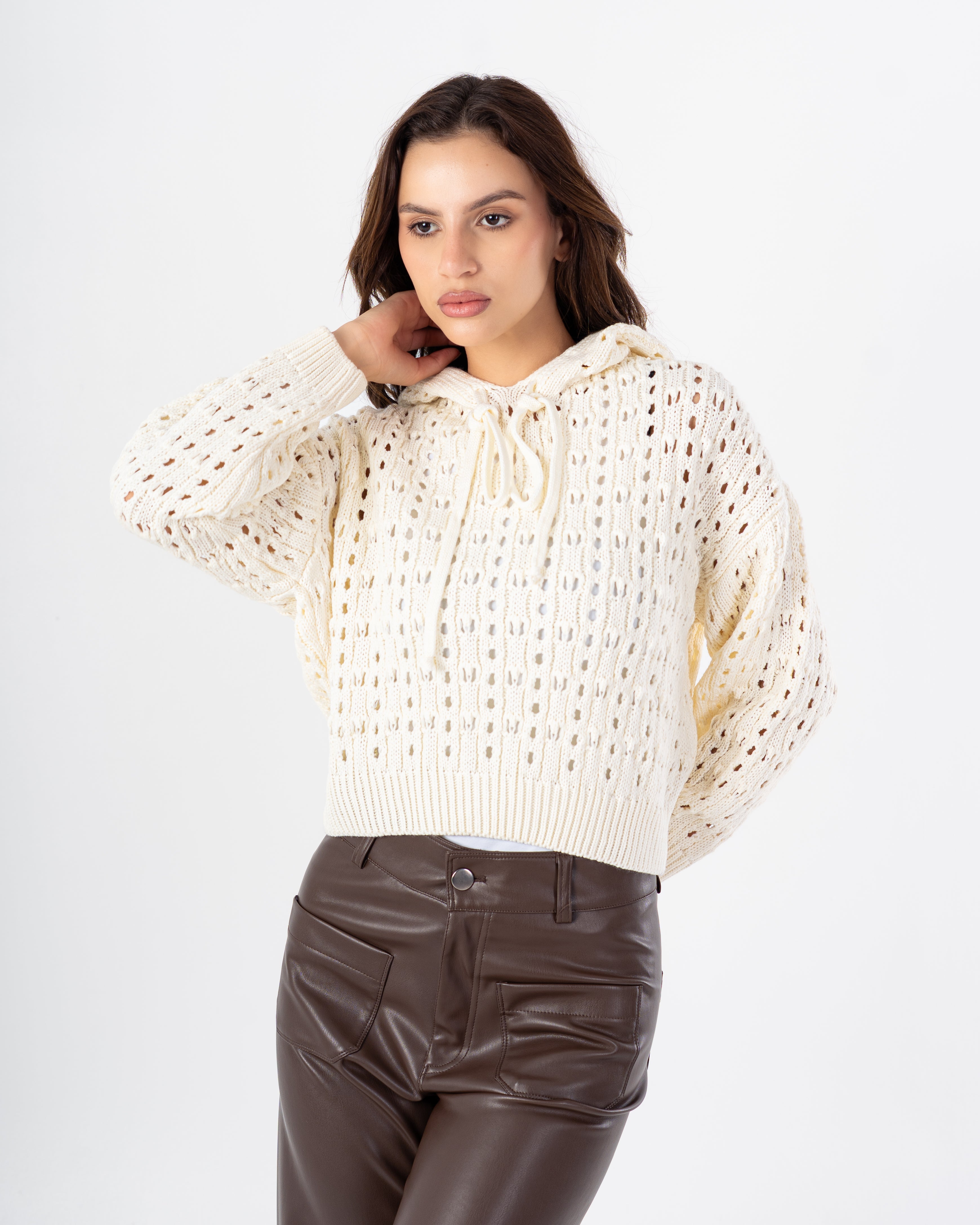 Knitwear Pullover – Hoodie (Short - With Cutouts)