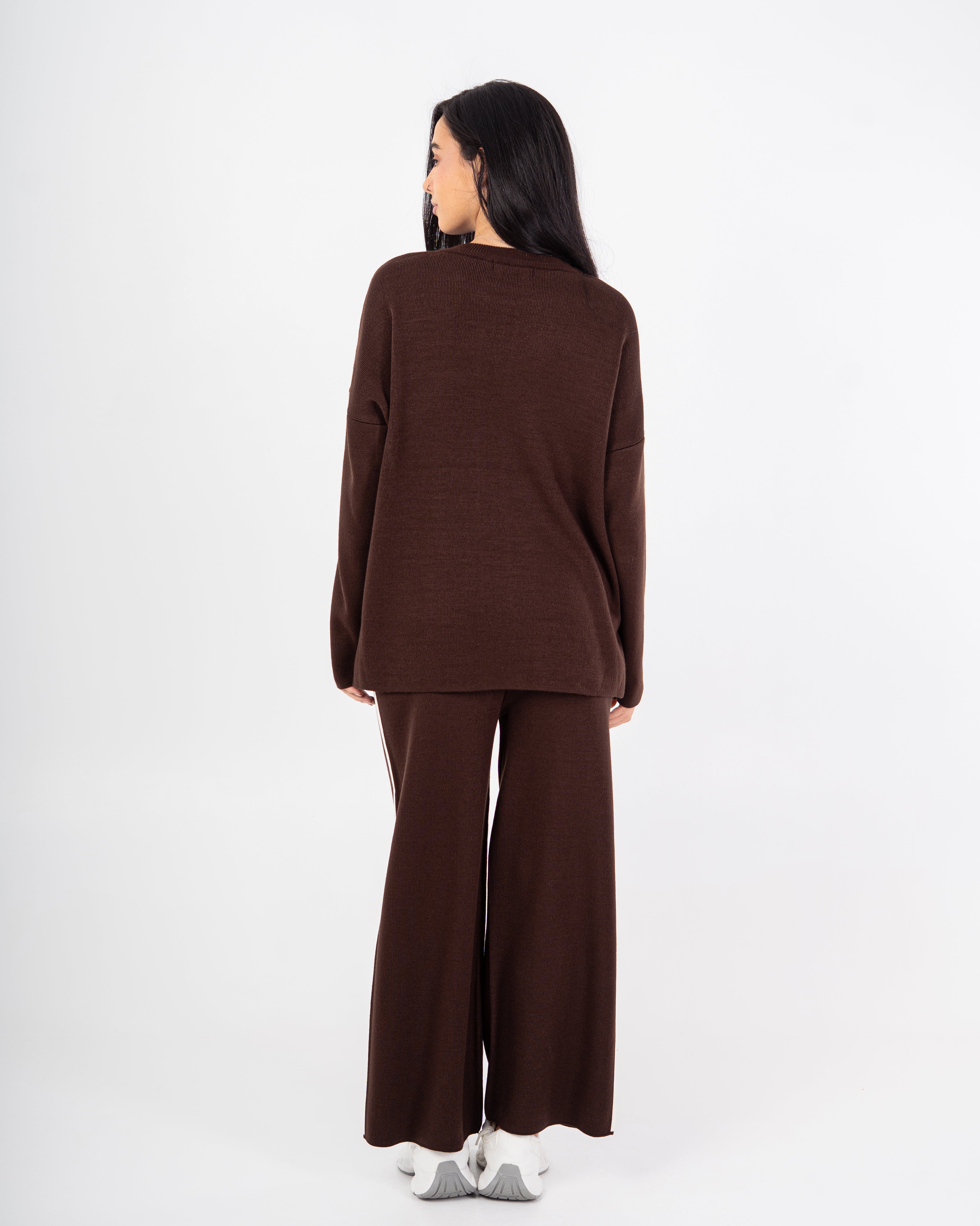 Knitwear Suit – Stripe On Sleeves