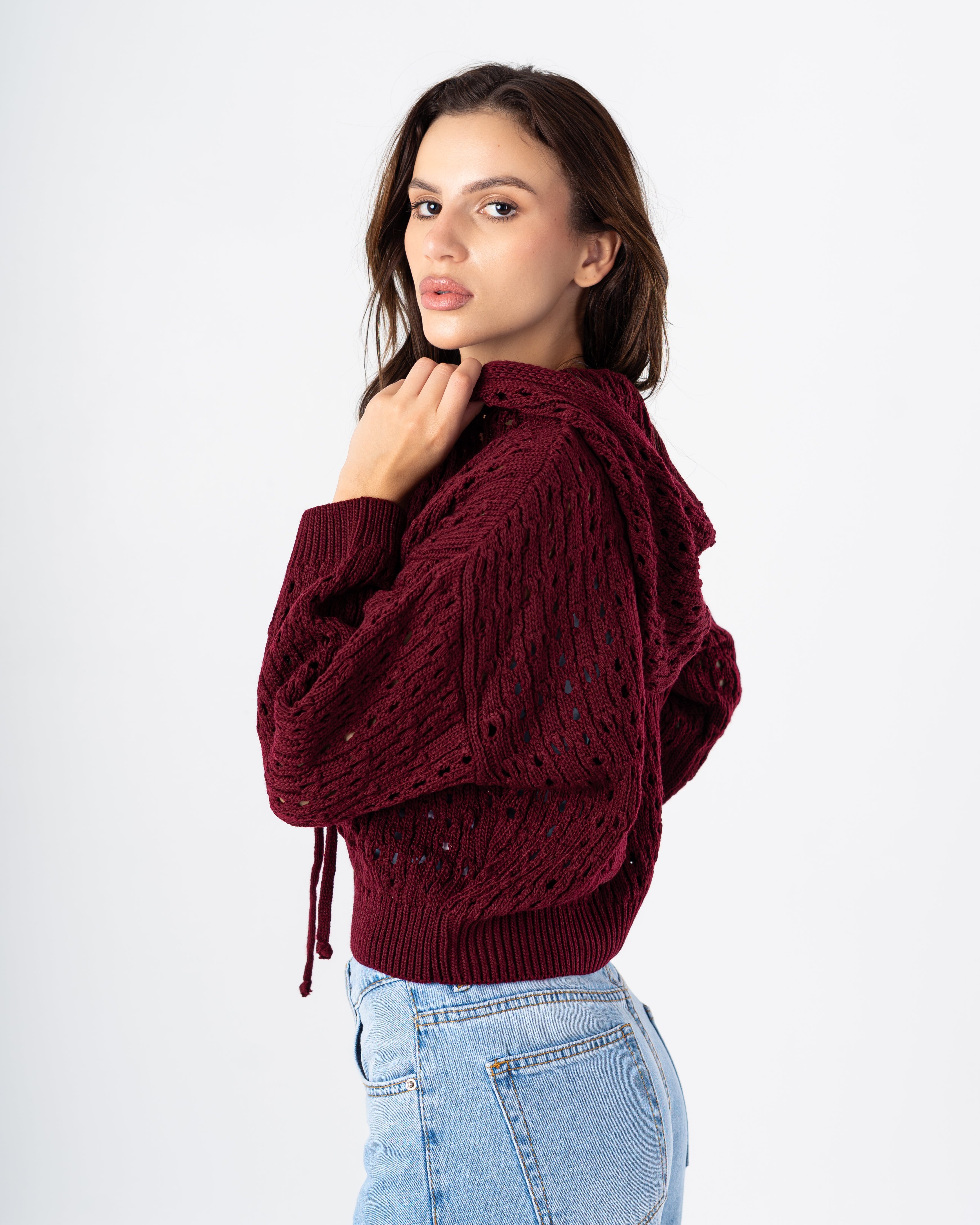 Knitwear Pullover – Hoodie (Short - With Cutouts)