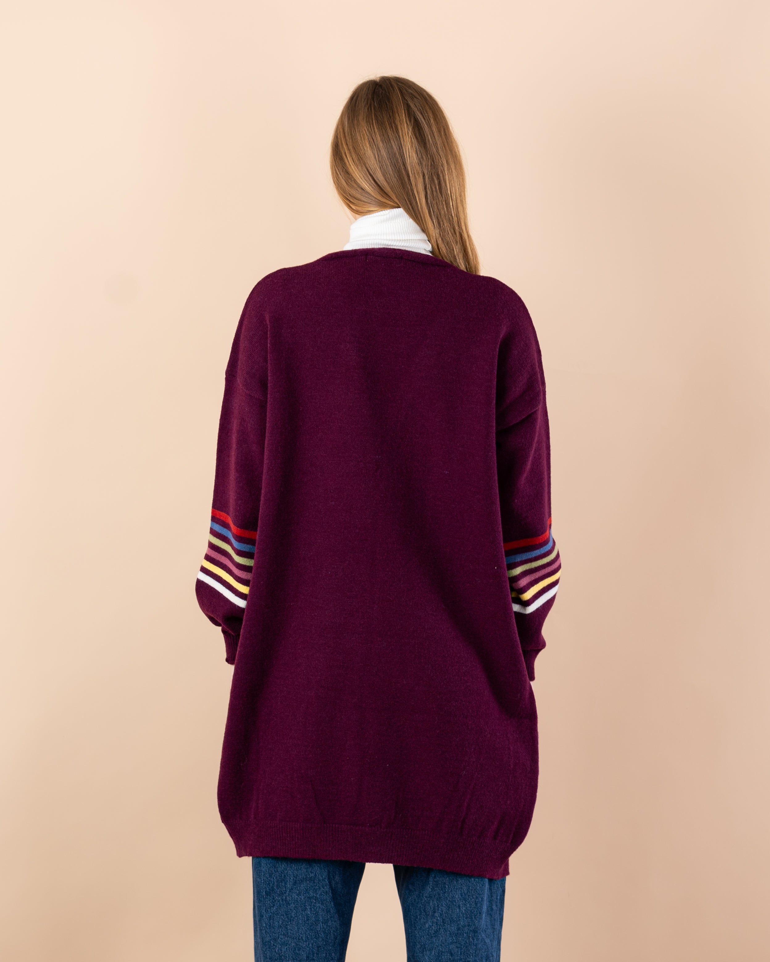 Knitted cardigan in - colors on the sleeves