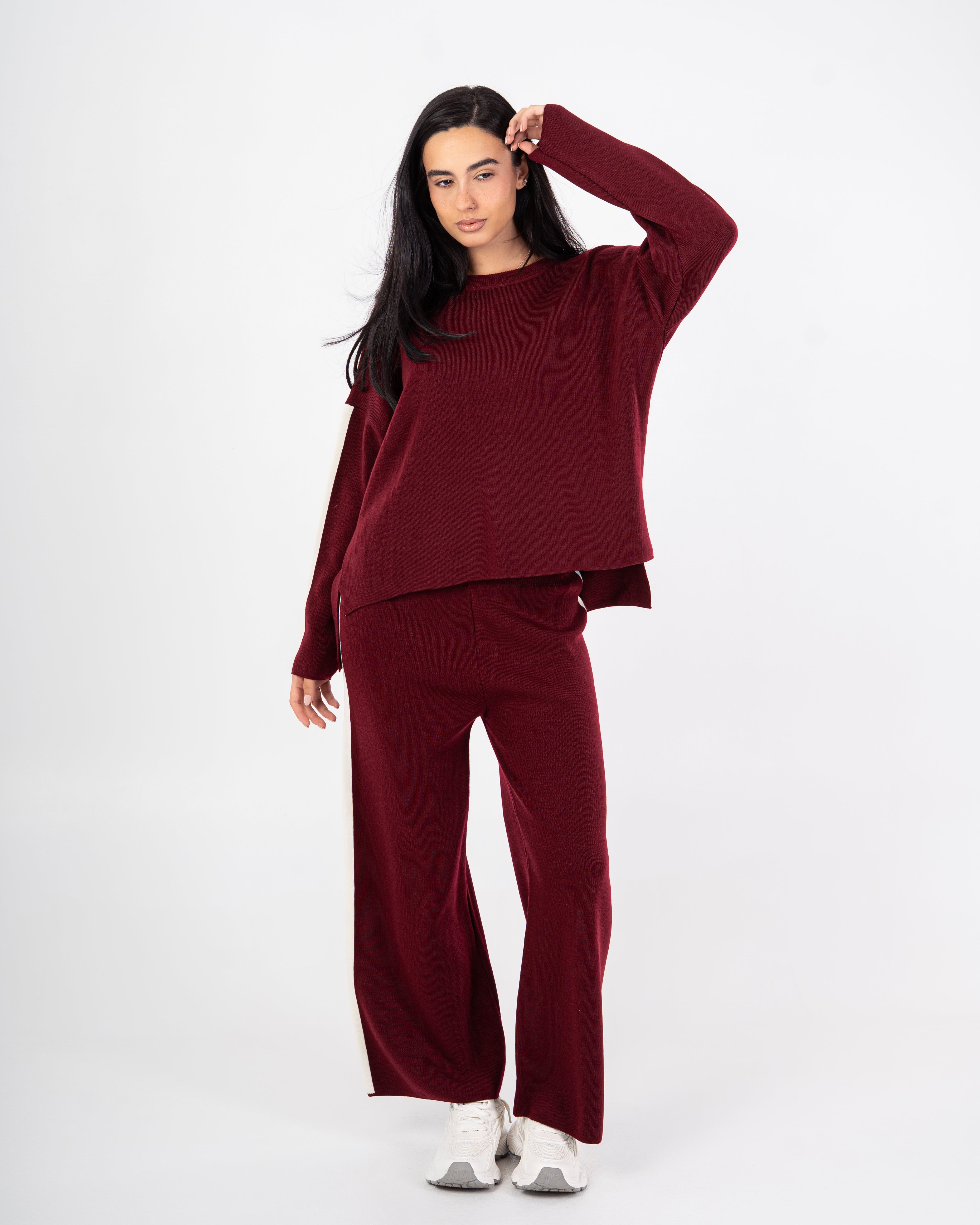 Knitwear Suit – Stripe On Sleeves