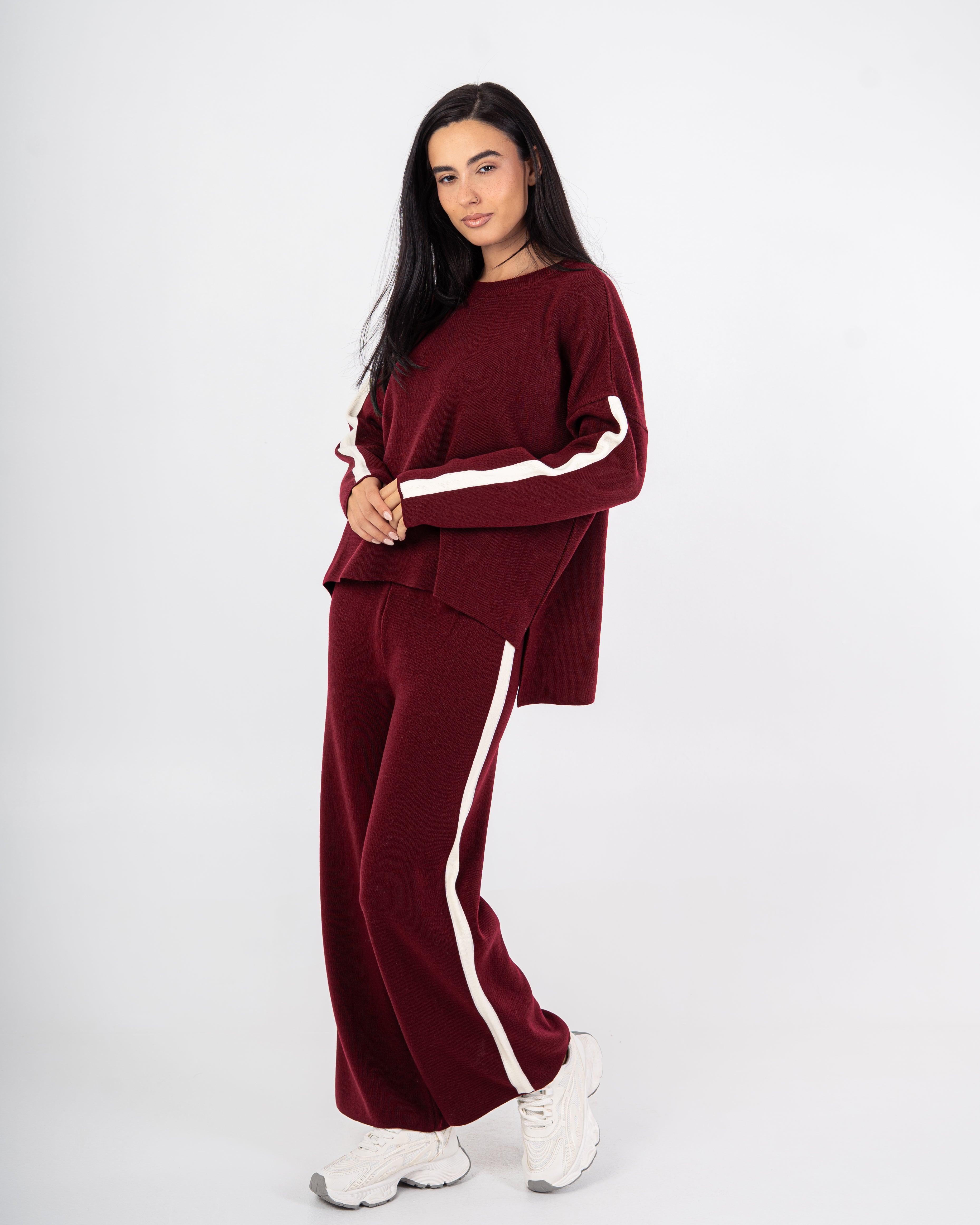 Knitwear Suit – Stripe On Sleeves