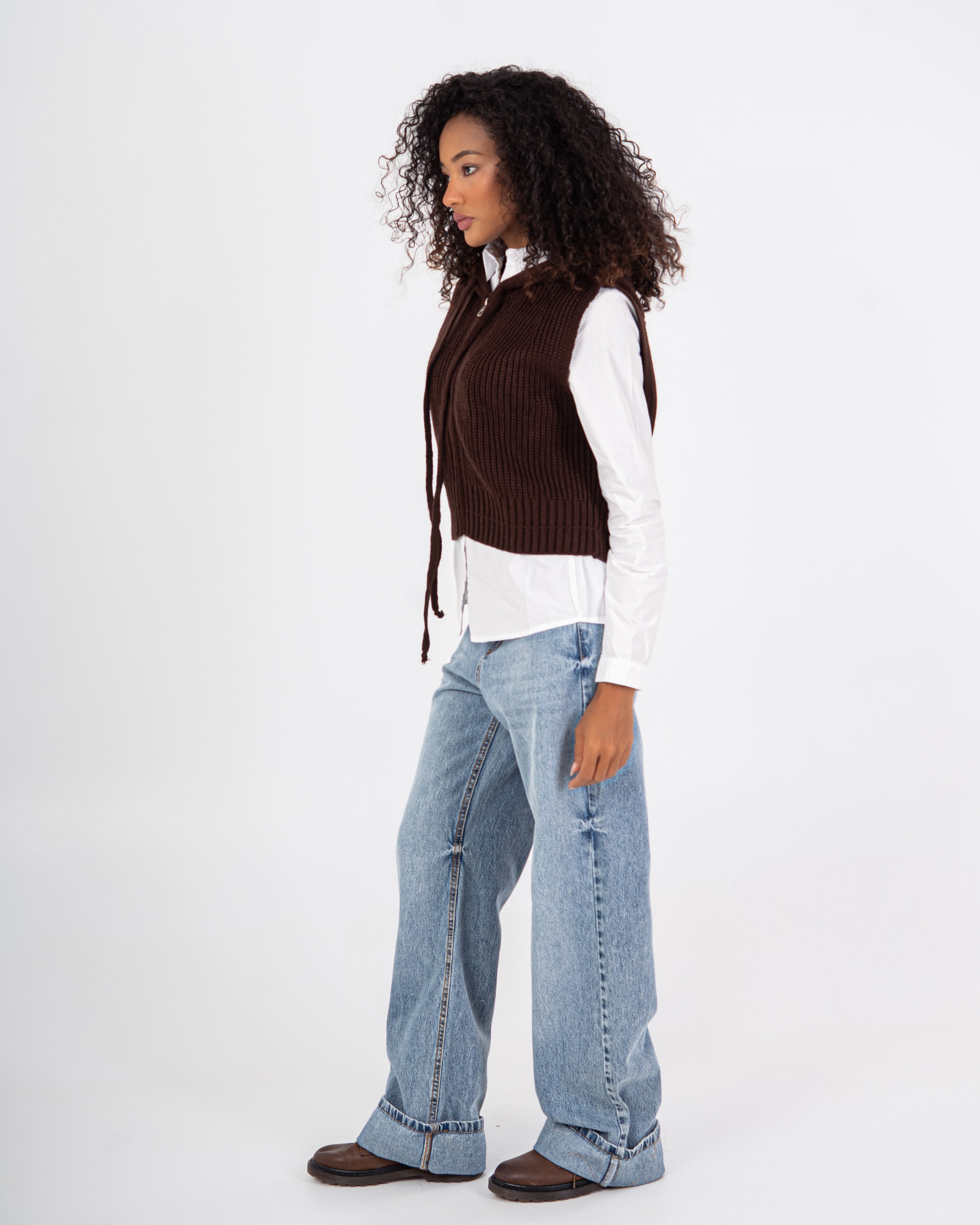 Short Knitwear Vest – Hooded