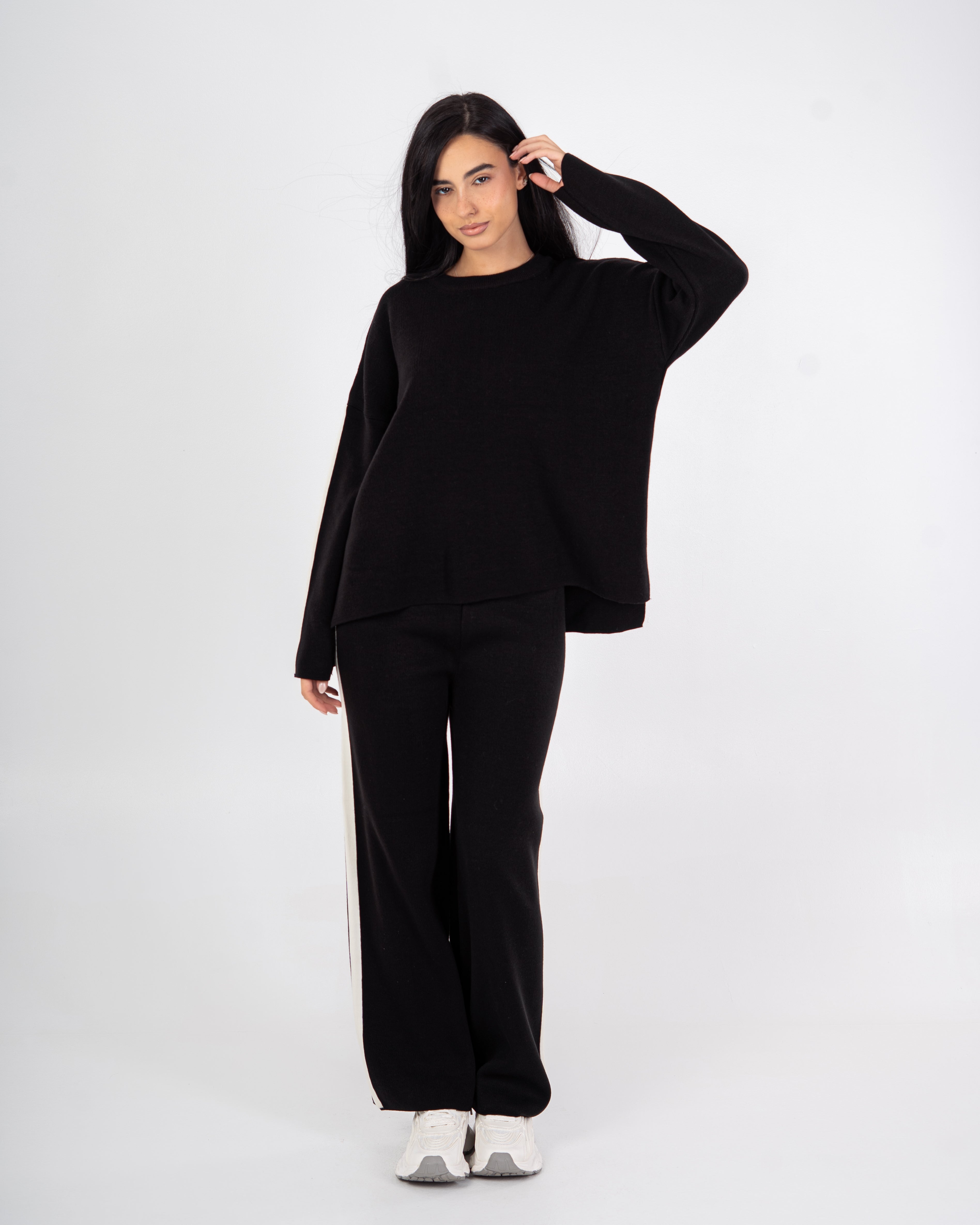 Knitwear Suit – Stripe On Sleeves