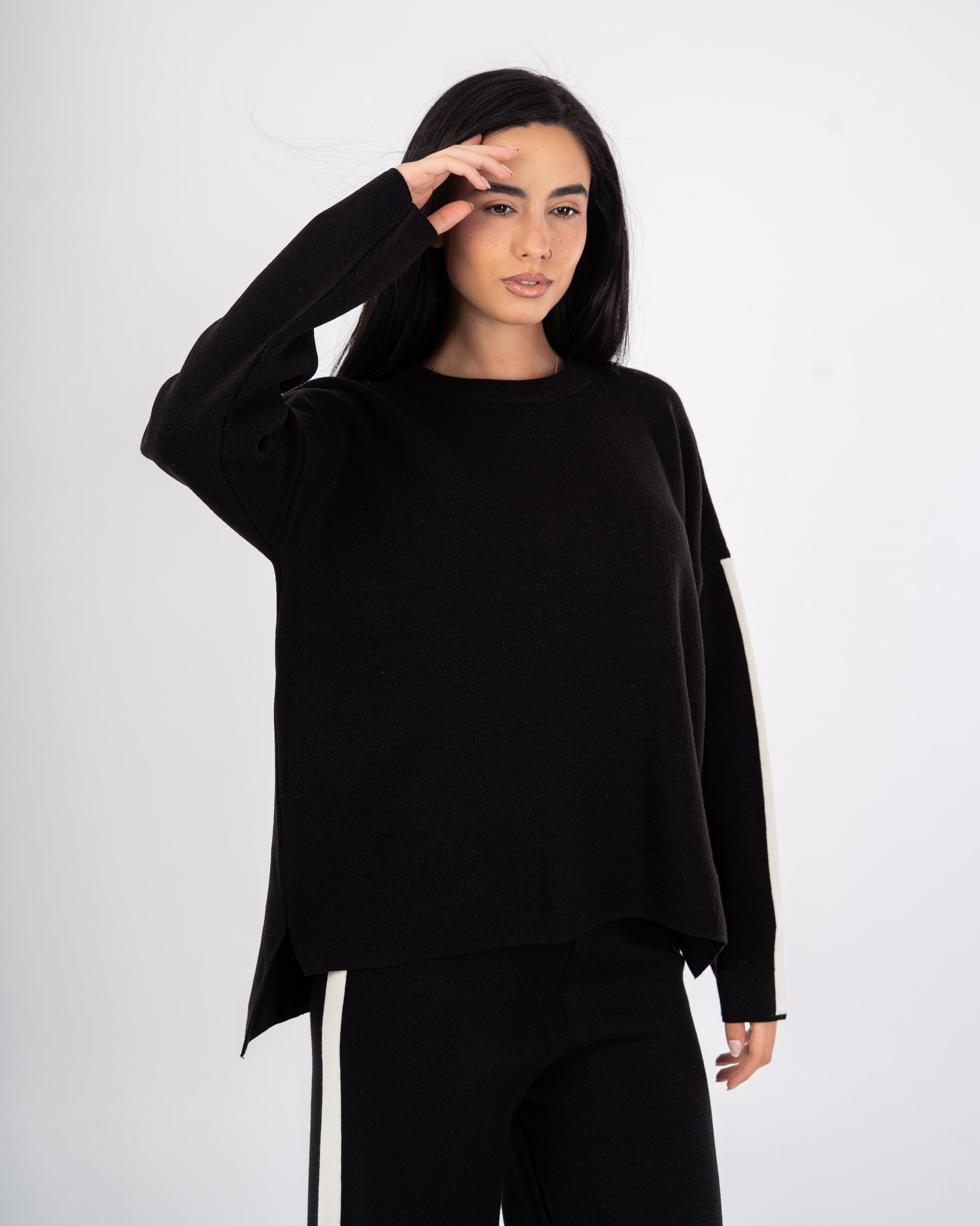 Knitwear Suit – Stripe On Sleeves