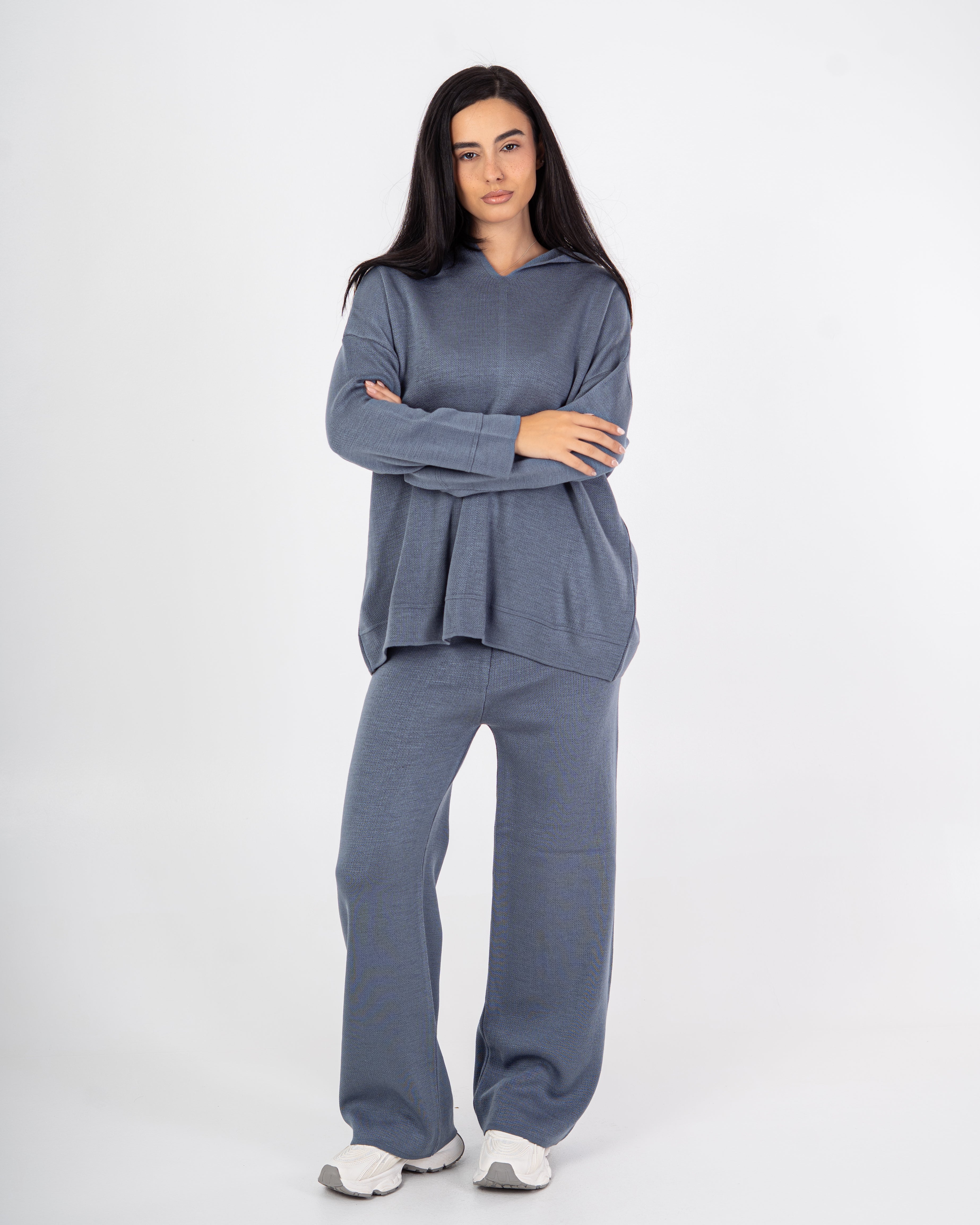 Knitwear plain suit with a hood