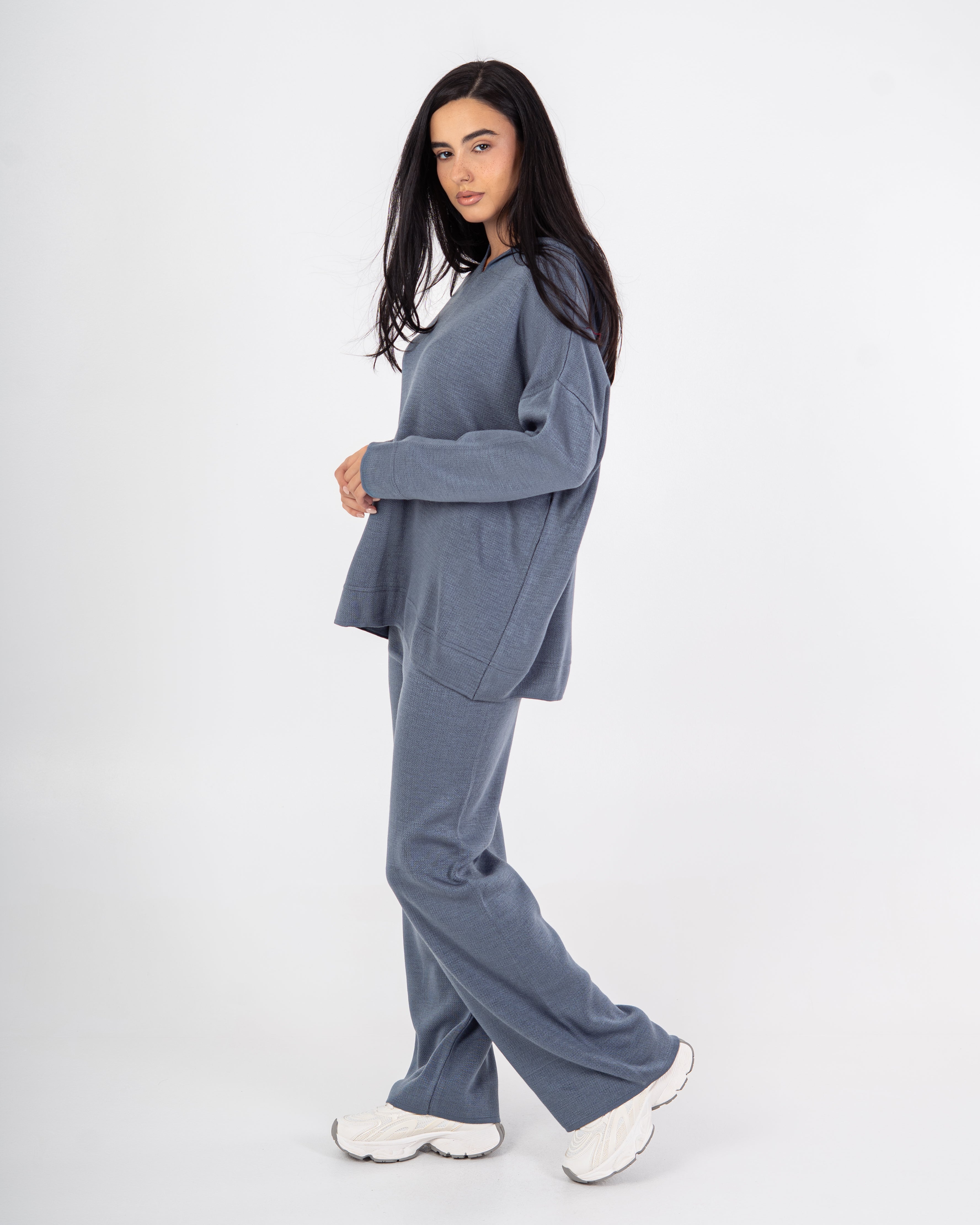 Knitwear plain suit with a hood